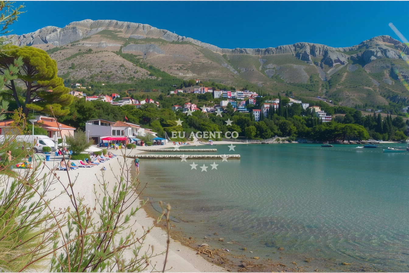 Additional view of Quay buoy field in Quay in Srebreno, South Dalmatia, Croatia photo 10