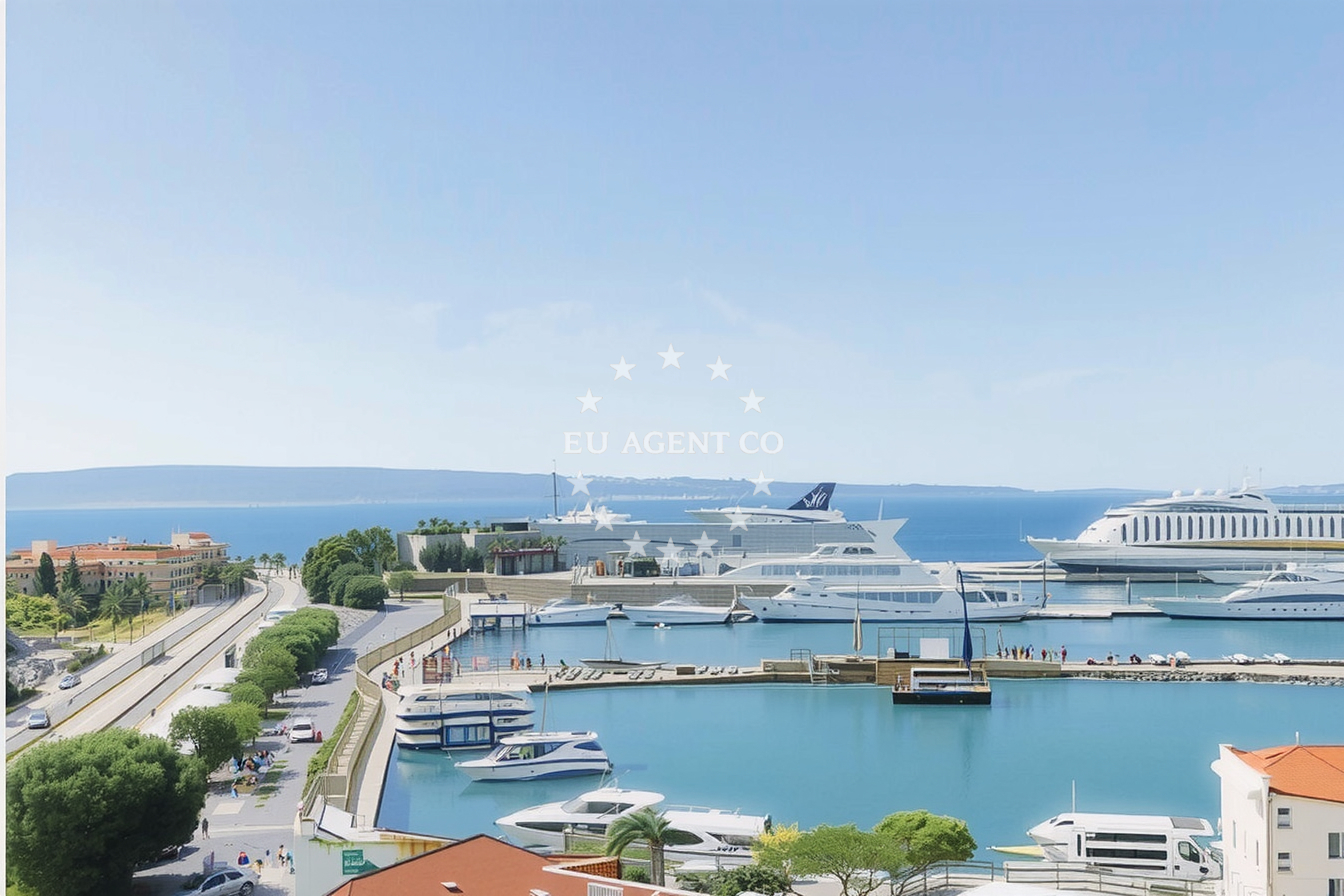 Additional view of Ina fuel station in Fuel station in Split, Central Dalmatia, Croatia photo 6
