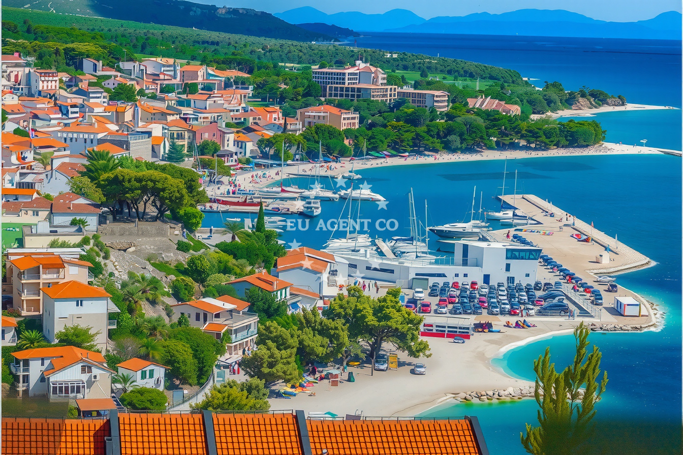 Additional view of Mimice harbor in Harbour in Mimice, Central Dalmatia, Croatia photo 9