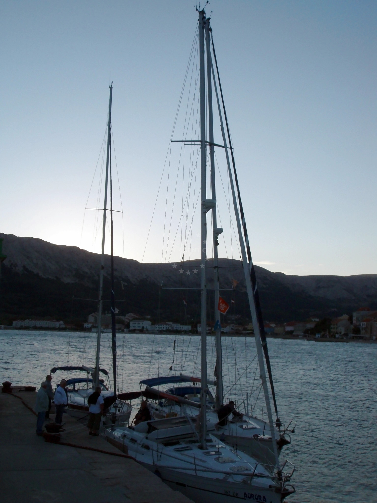 Reefs and rocks near Baska Harbour