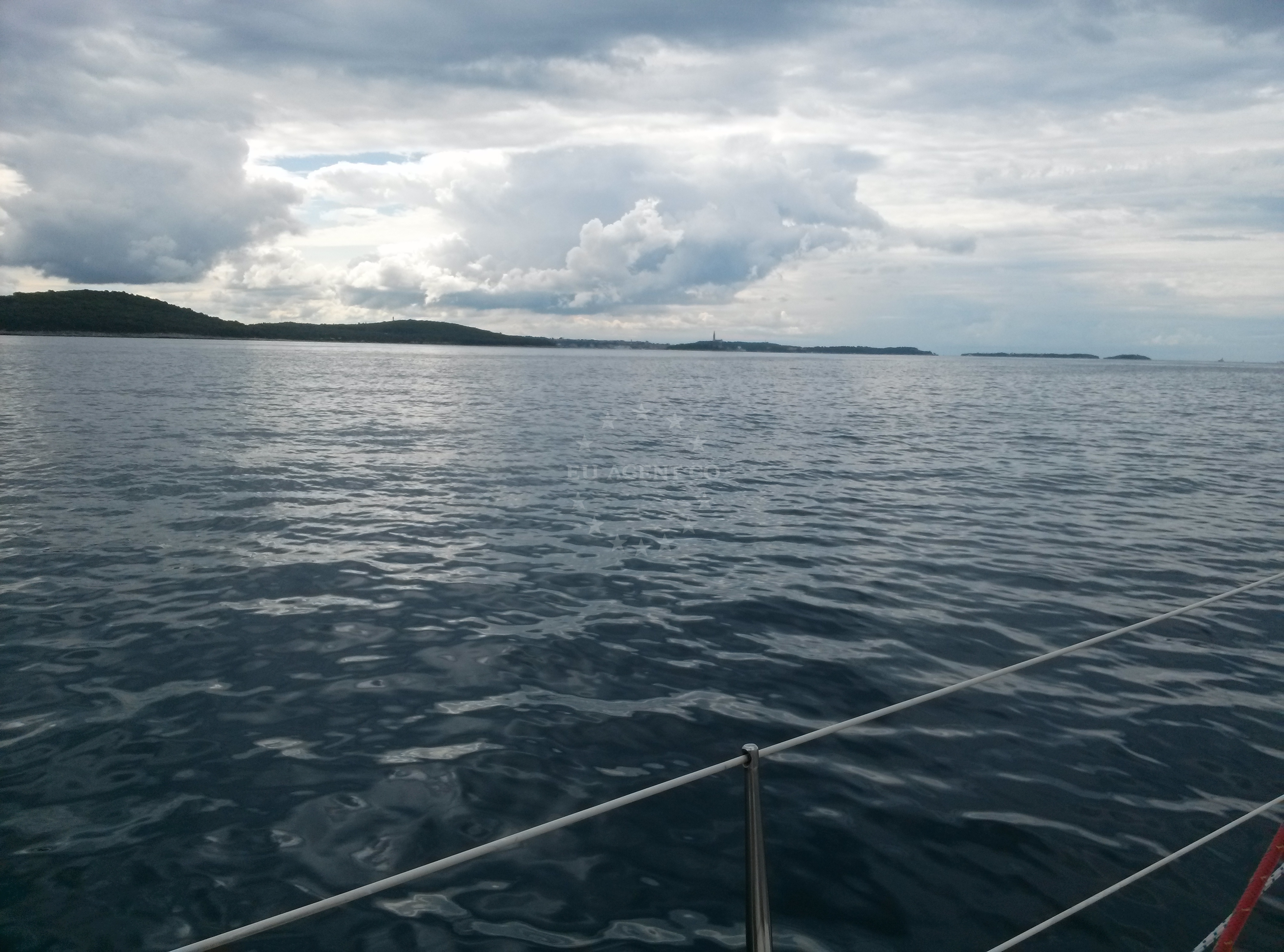 Breakwaters marking the restricted passage near Sveti Juraj islet