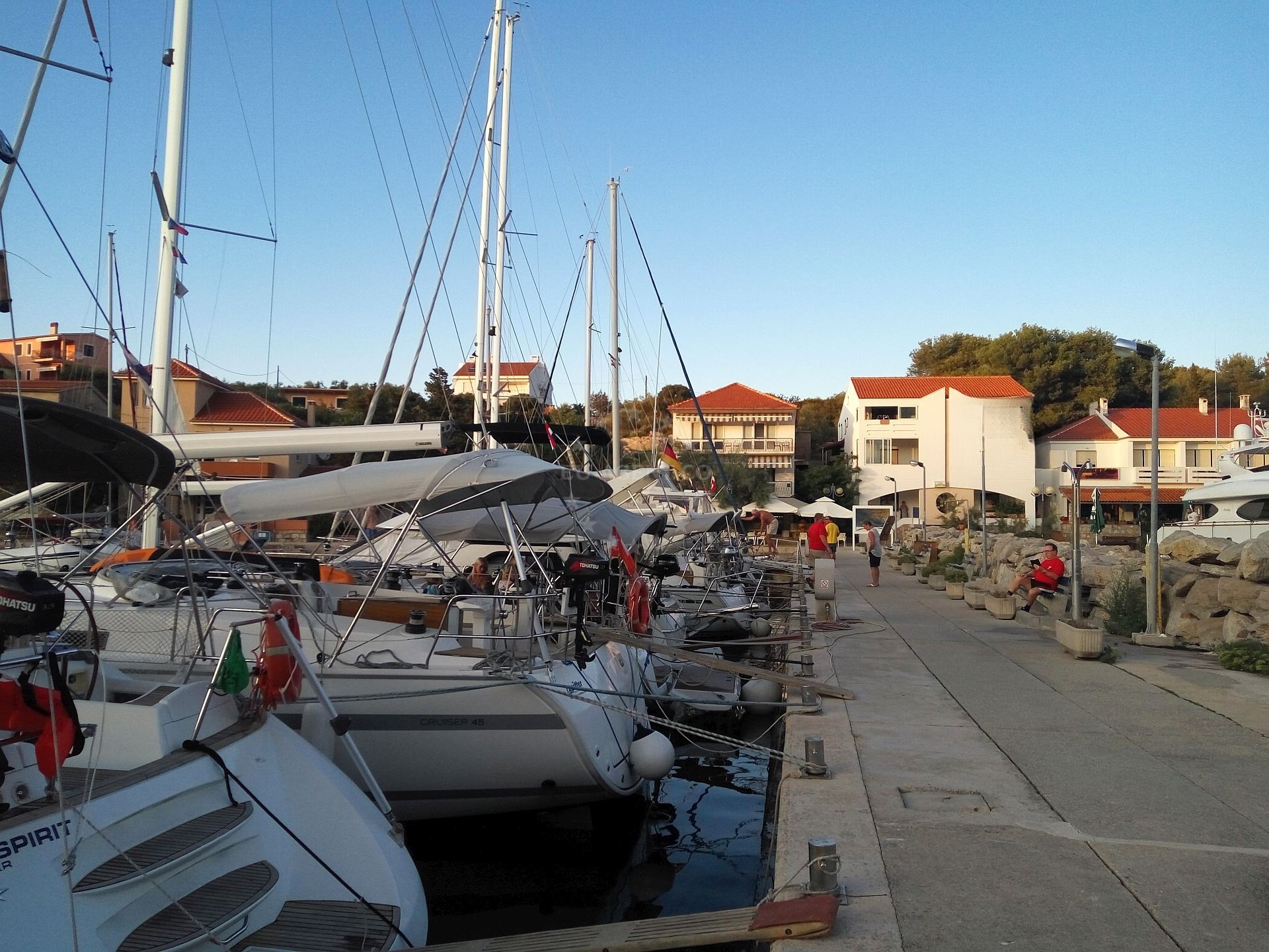 Restaurant Konoba Kadulja near Bozava Harbour