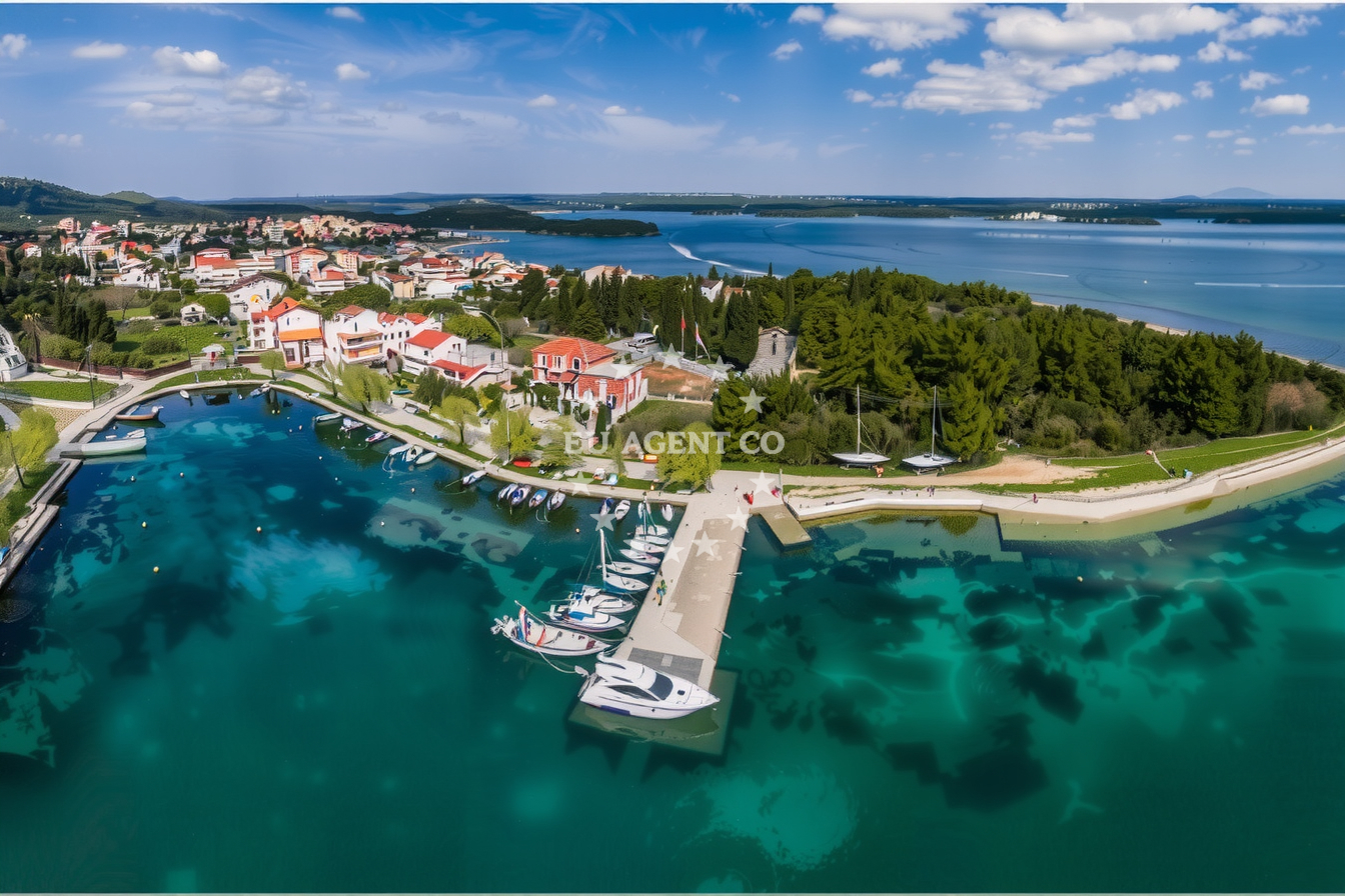 Additional view of Rasline harbor in Harbour in Rasline, North Dalmatia, Croatia photo 12