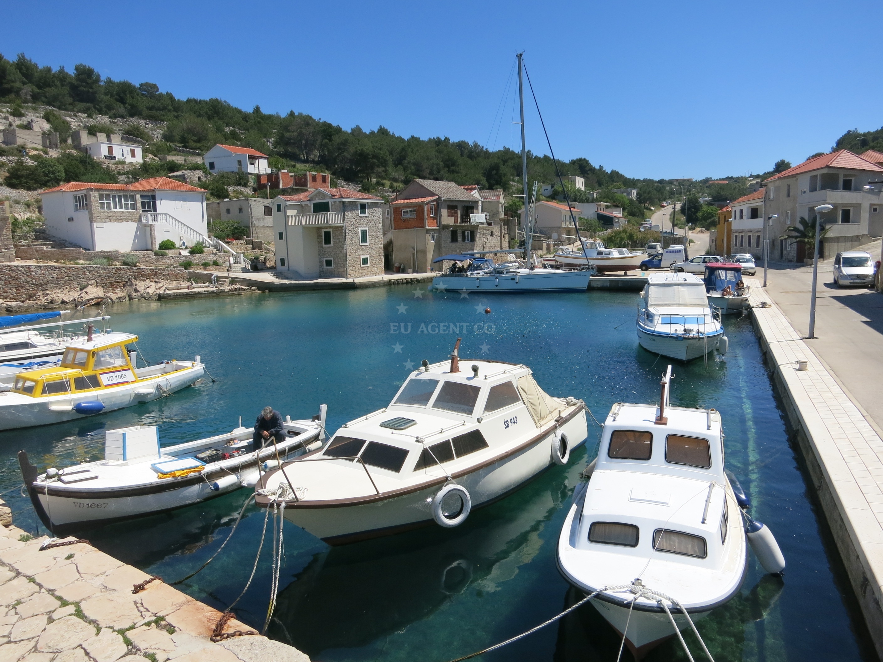 Muna Harbour with nearby beaches in the distance