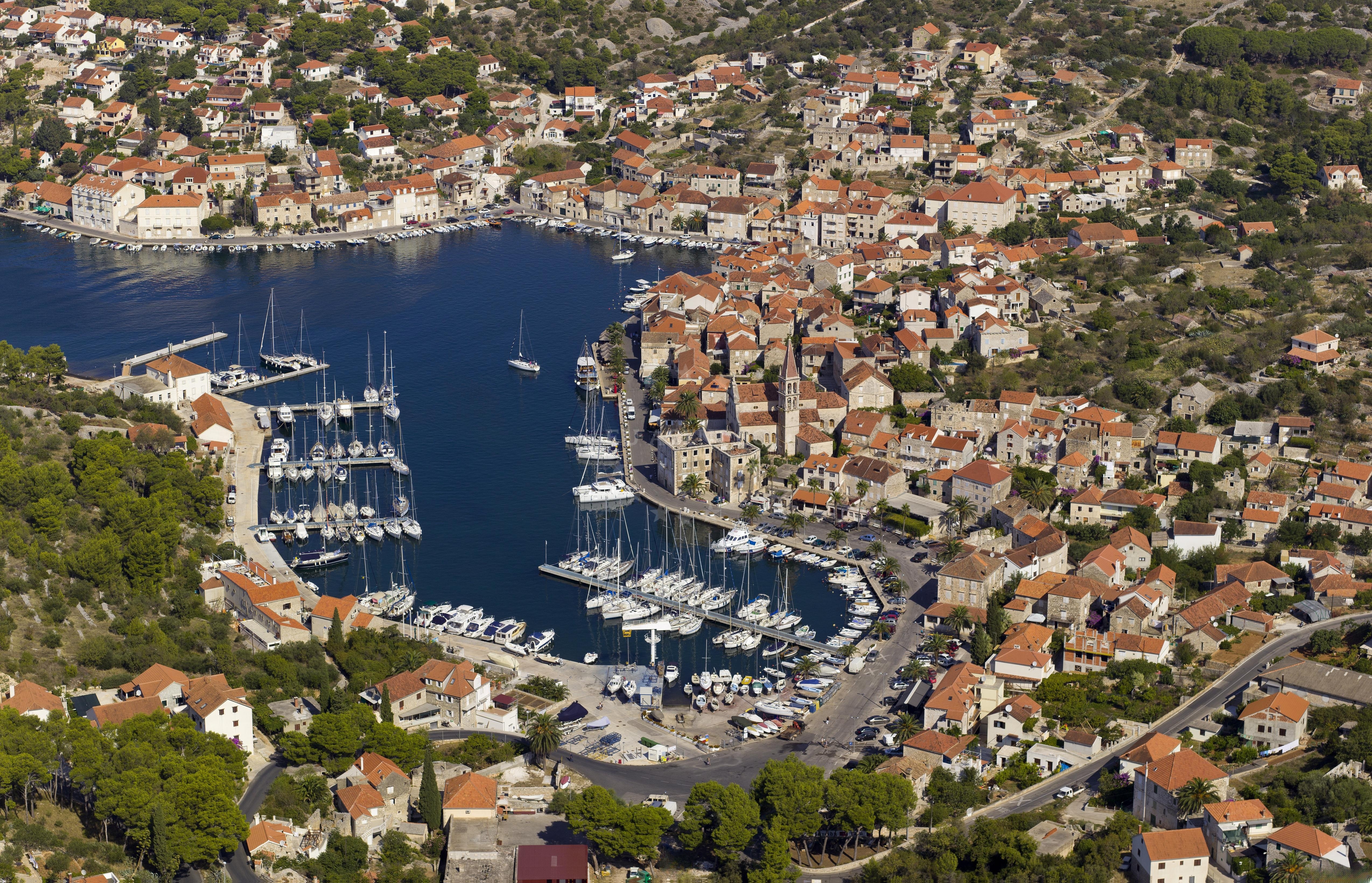 Additional view of ACI Marina Milna in Marina in Milna (Brač) on the island Brač, Central Dalmatia, Croatia photo 6