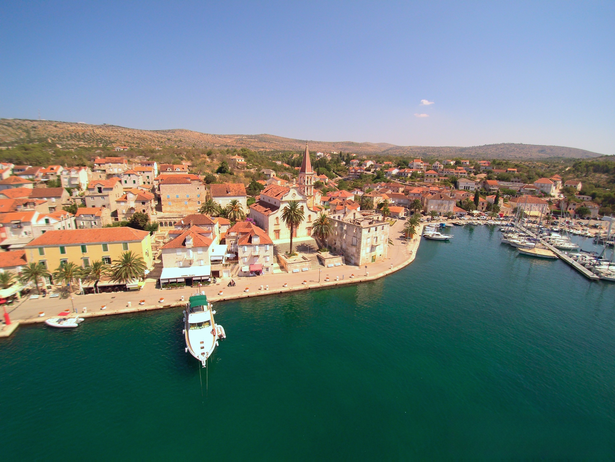 Additional view of Marina Milna Kanarija in Marina in Milna (Brač) on the island Brač, Central Dalmatia, Croatia photo 15
