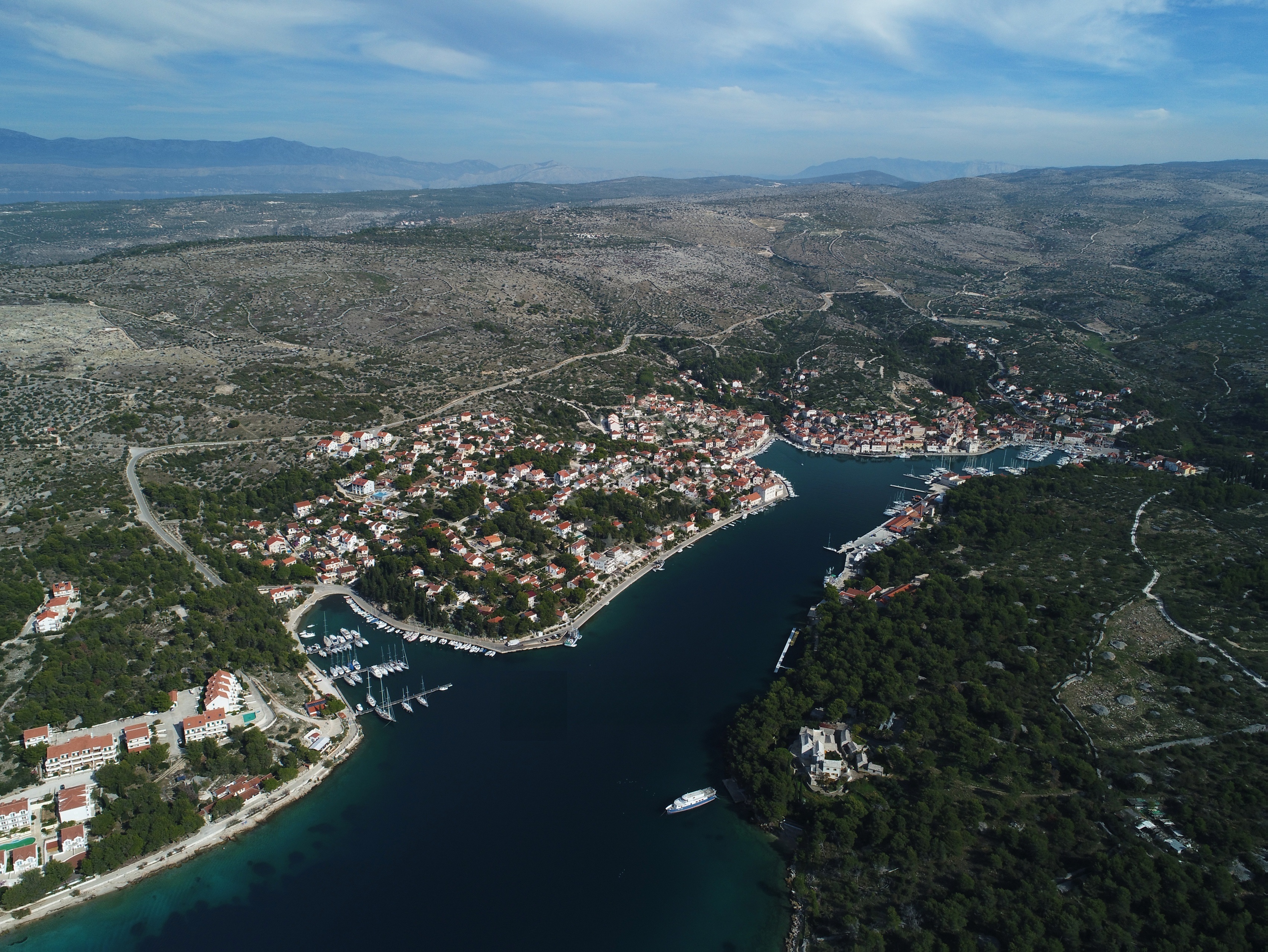Additional view of Marina Vlaška in Marina in Milna (Brač) on the island Brač, Central Dalmatia, Croatia photo 11