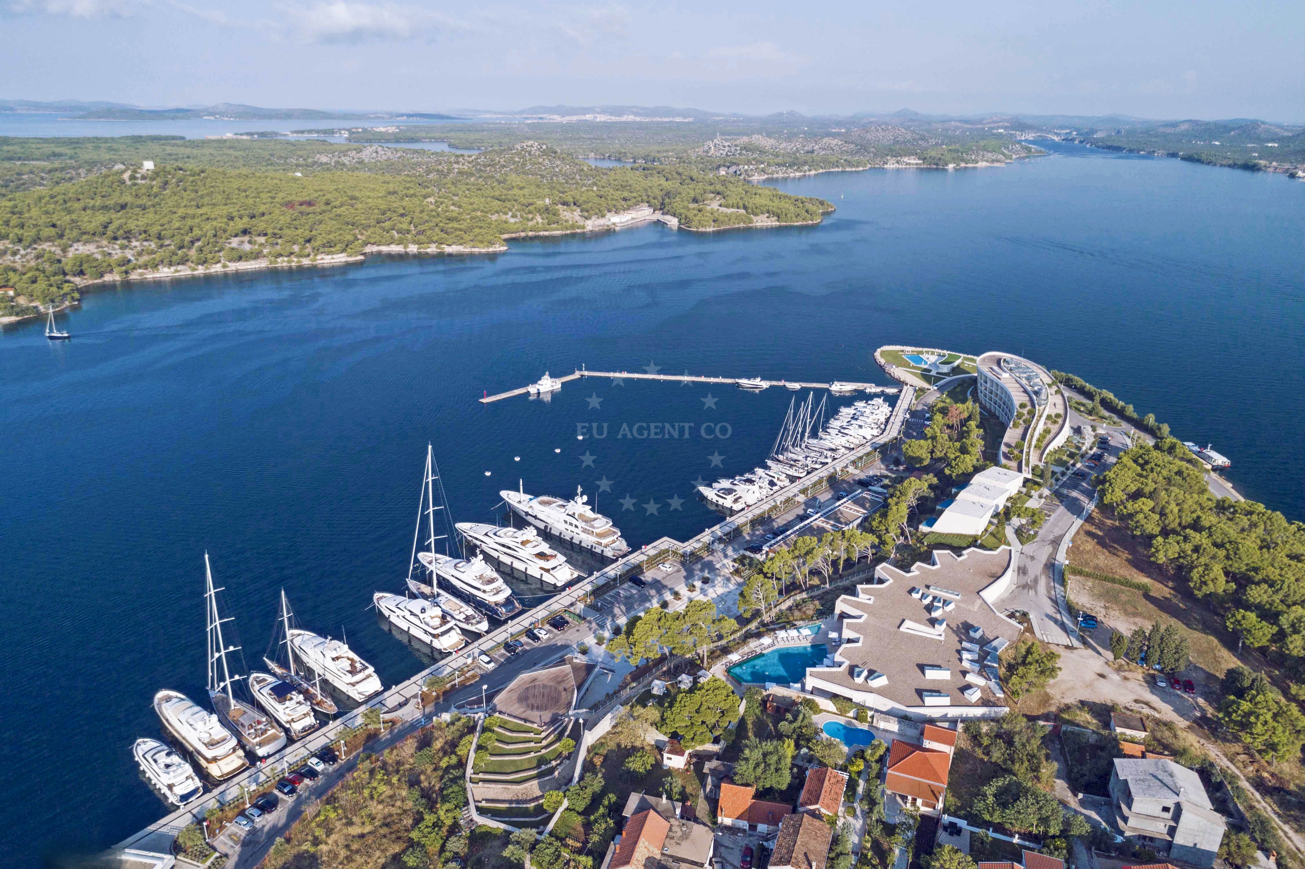 St. Anthony Channel entrance to Marina Mandalina