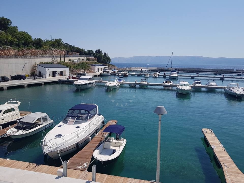 Yacht club and amenities at Mitan Marina