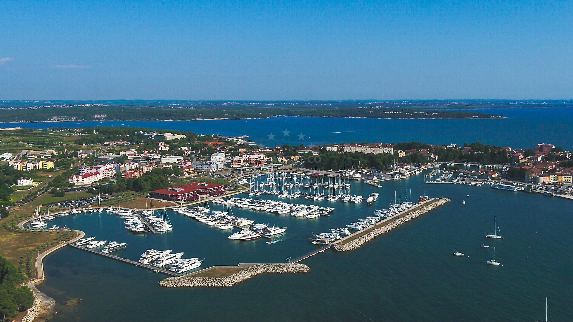 Marina Nautica's shell-shaped piers in Novigrad Istarski