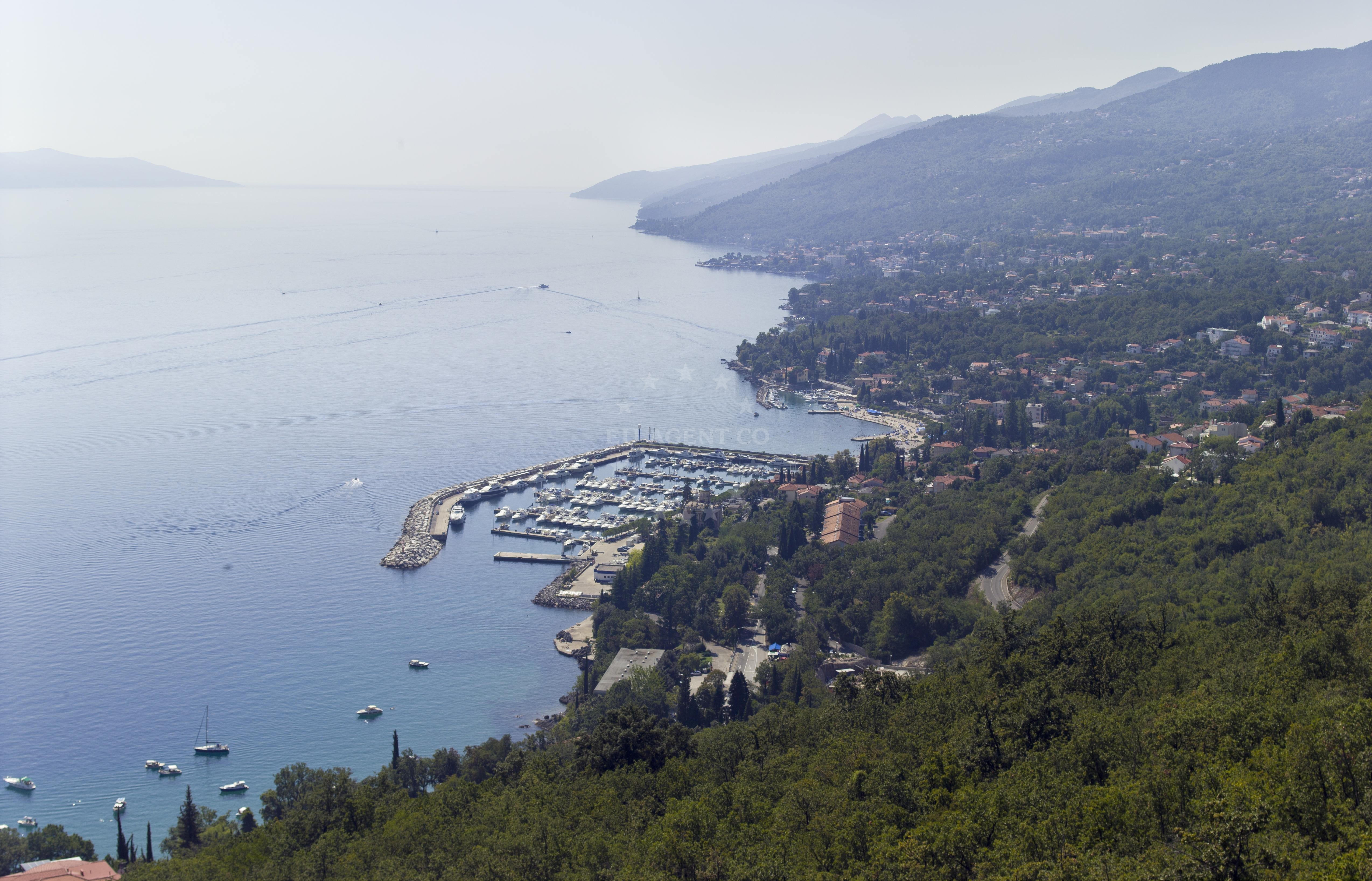 Nearby Ičići Beach and promenade accessible from ACI Marina Opatija