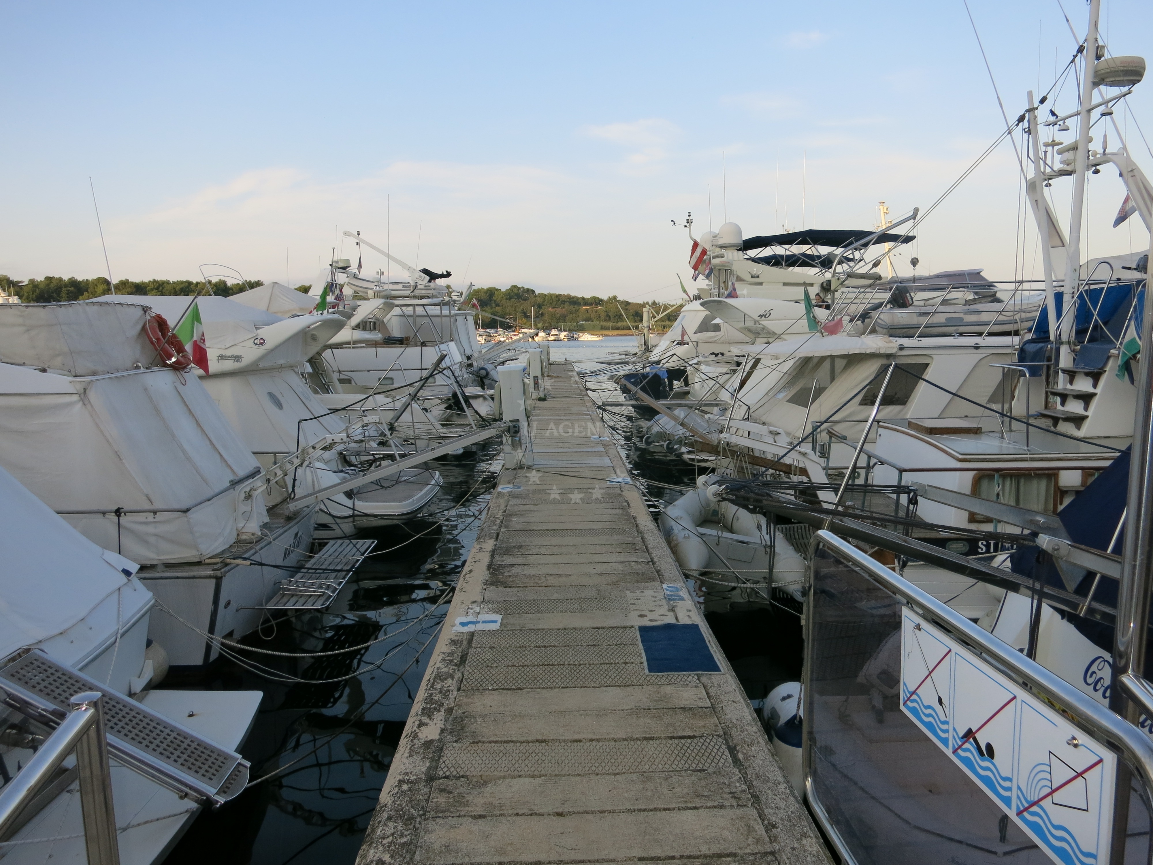 Zelena Laguna beach near Marina Parentium, Poreč