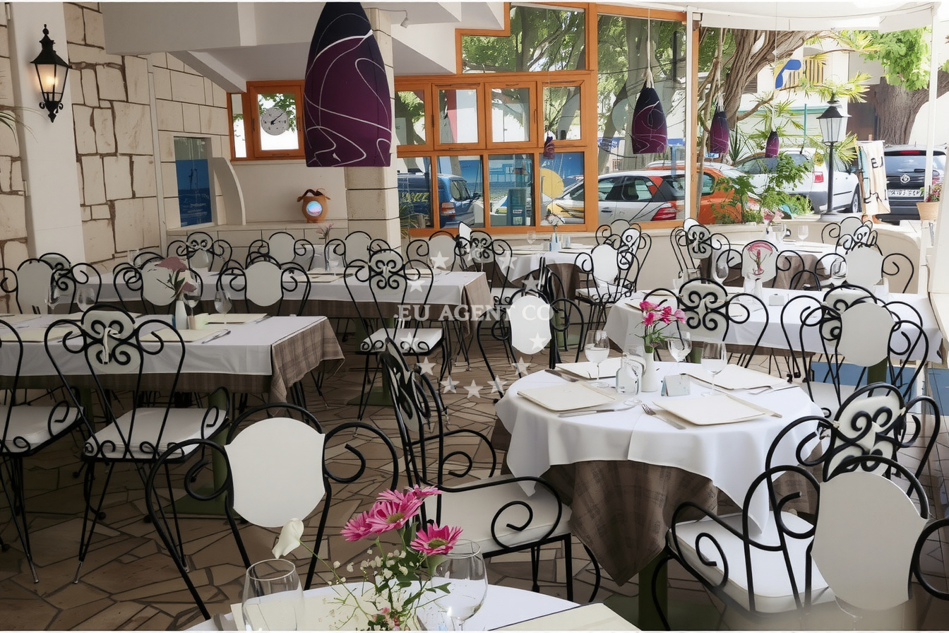 Additional view of Restoran King restaurant in Restaurant in Baška Voda, Central Dalmatia, Croatia photo 14