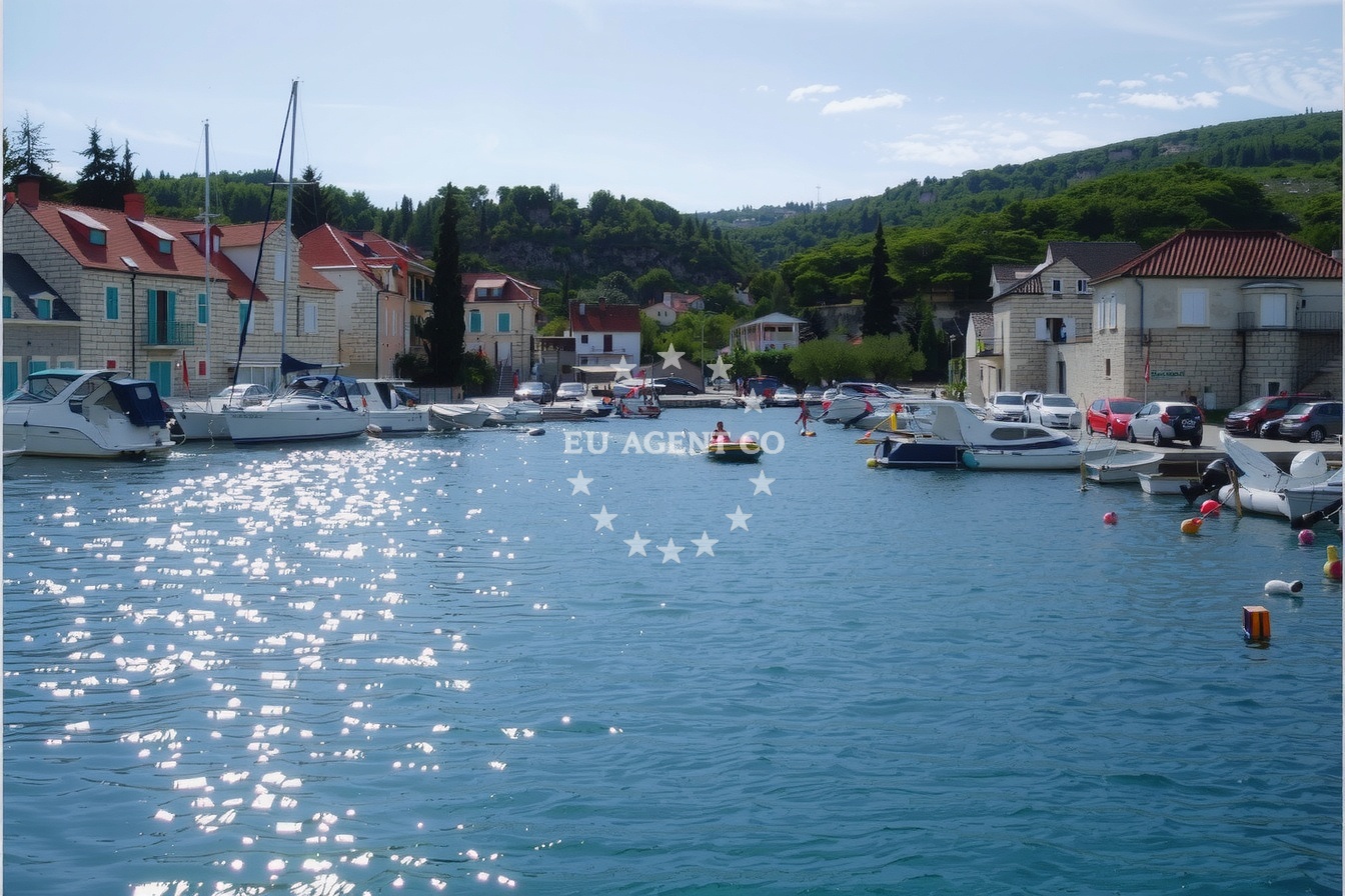 Additional view of Konoba Dalmatino restaurant in Restaurant in Bobovišće on the island Brač, Central Dalmatia, Croatia photo 10