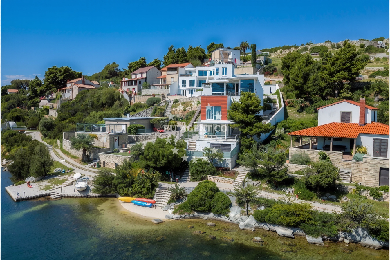 Additional view of Vala restaurant in Restaurant in Bobovišće on the island Brač, Central Dalmatia, Croatia photo 11