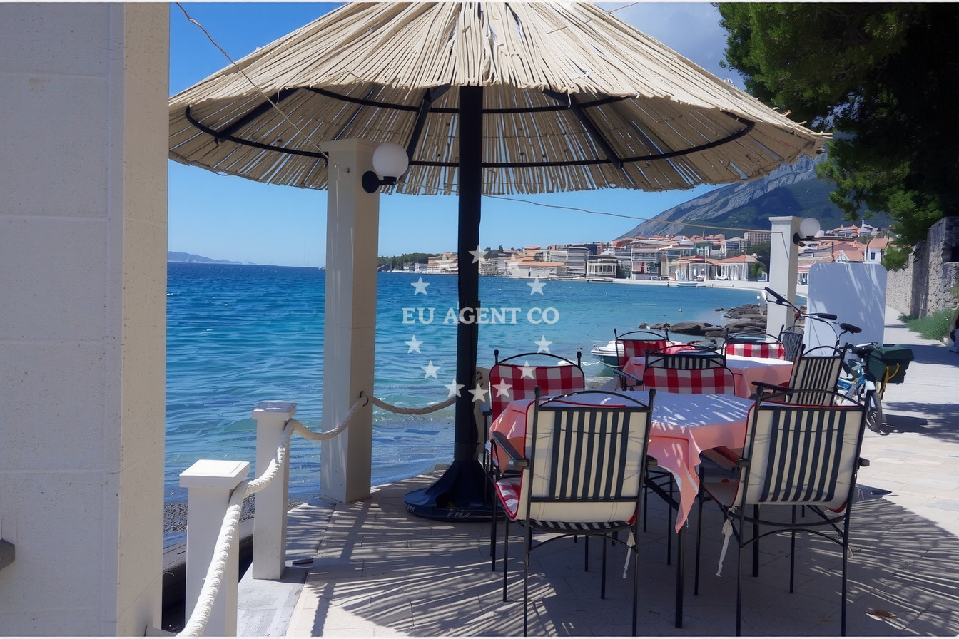 Additional view of Ribarska Kucica restaurant in Restaurant in Bol on the island Brač, Central Dalmatia, Croatia photo 12