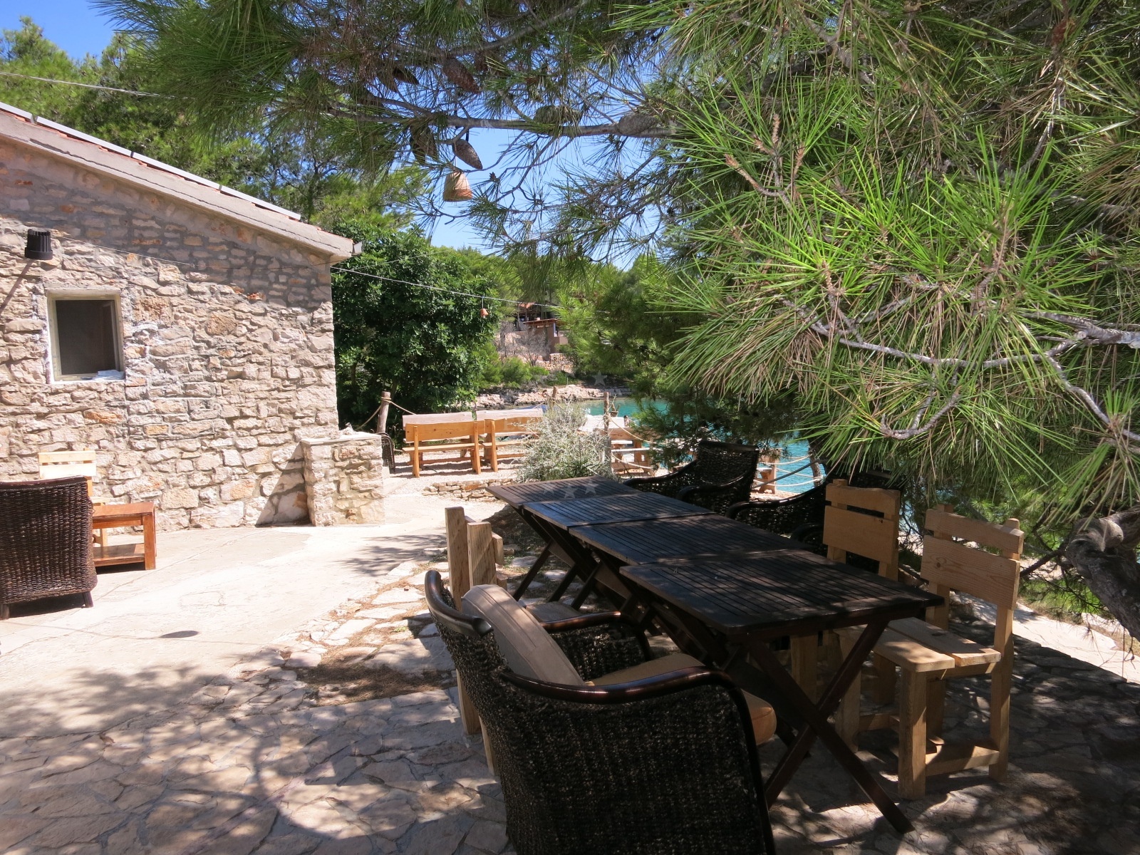 Additional view of Konoba Barba Luka restaurant in Restaurant in Milna (Brač) on the island Brač, Central Dalmatia, Croatia photo 7