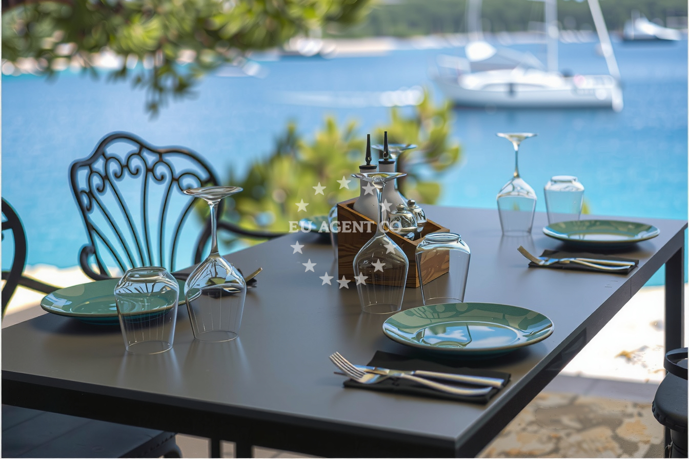 Additional view of Konoba Familia restaurant in Restaurant in Milna (Brač) on the island Brač, Central Dalmatia, Croatia photo 18