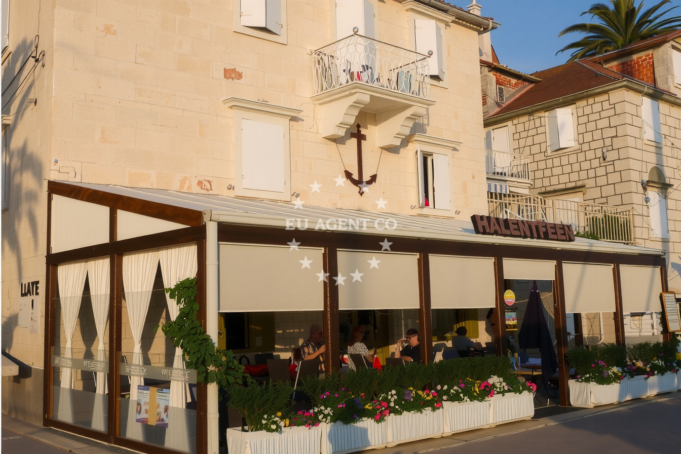 Additional view of Konoba Pavic restaurant in Restaurant in Milna (Brač) on the island Brač, Central Dalmatia, Croatia photo 10