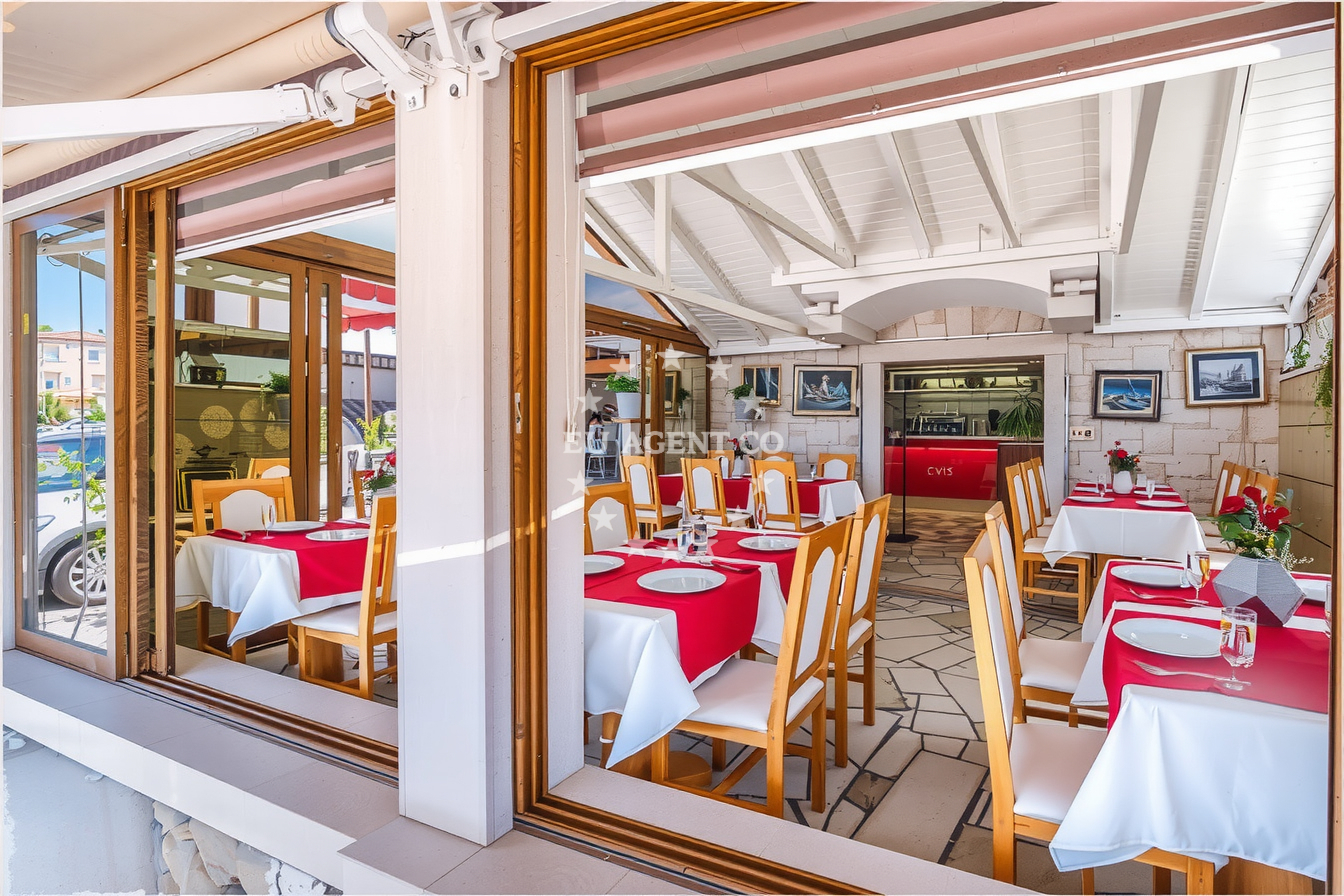 Additional view of Palma restaurant in Restaurant in Milna (Brač) on the island Brač, Central Dalmatia, Croatia photo 11