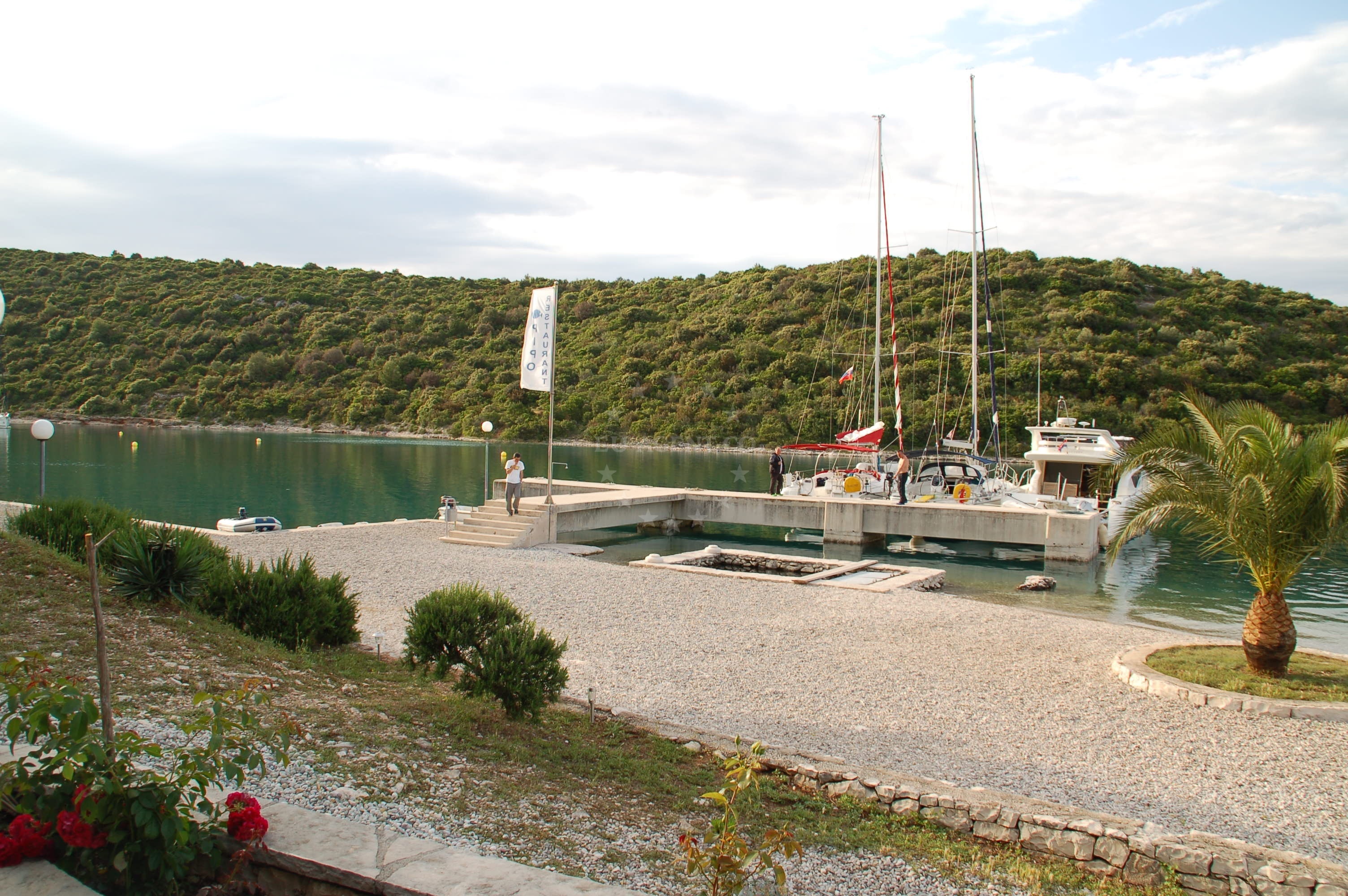 Restaurant Pipo jetty in Povlja, Brač, with mooring facilities for small yachts