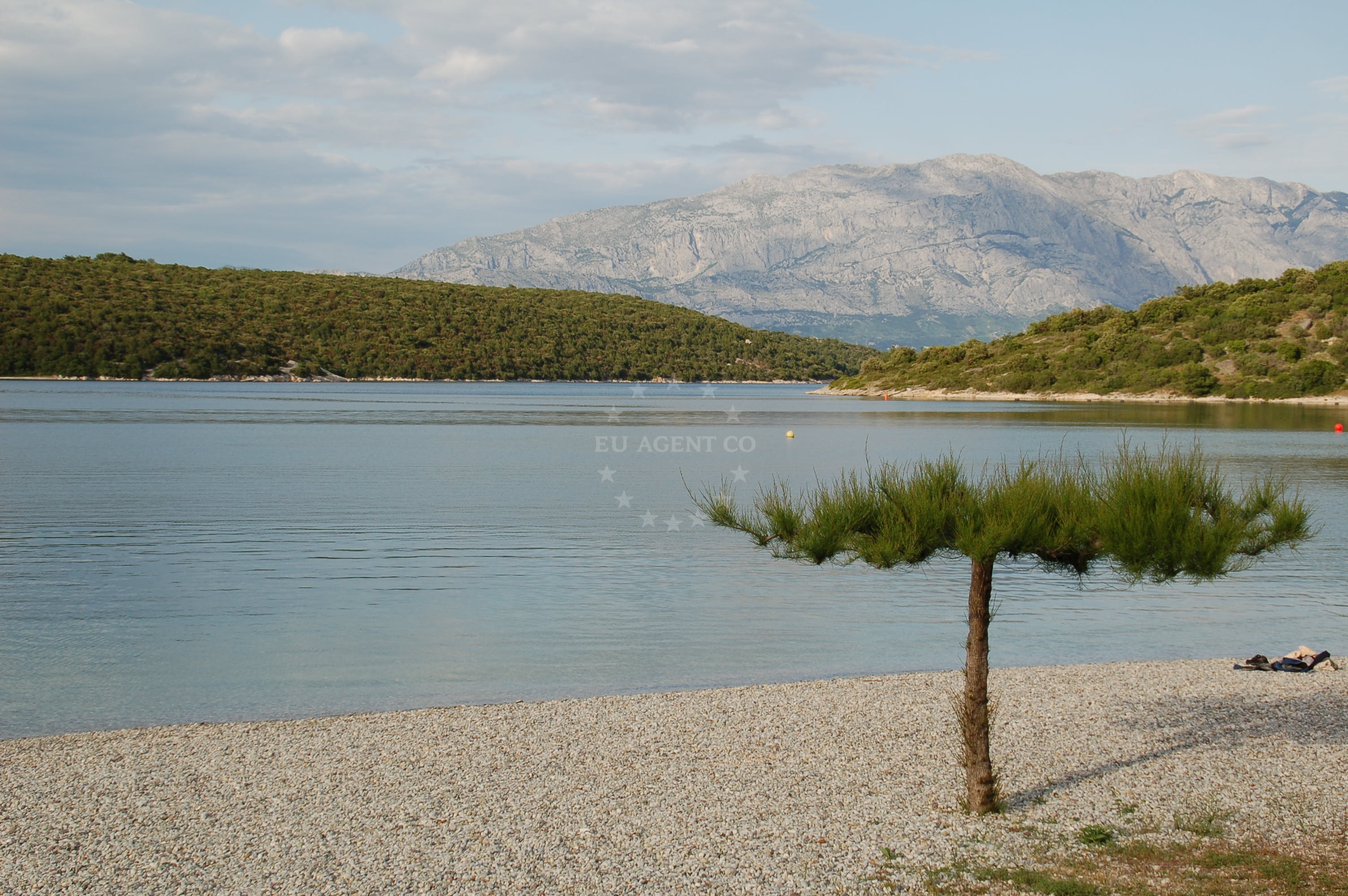 Sunset view from Hideaway Pipo Restaurant, Brač, with the Adriatic Sea and nearby anchorages