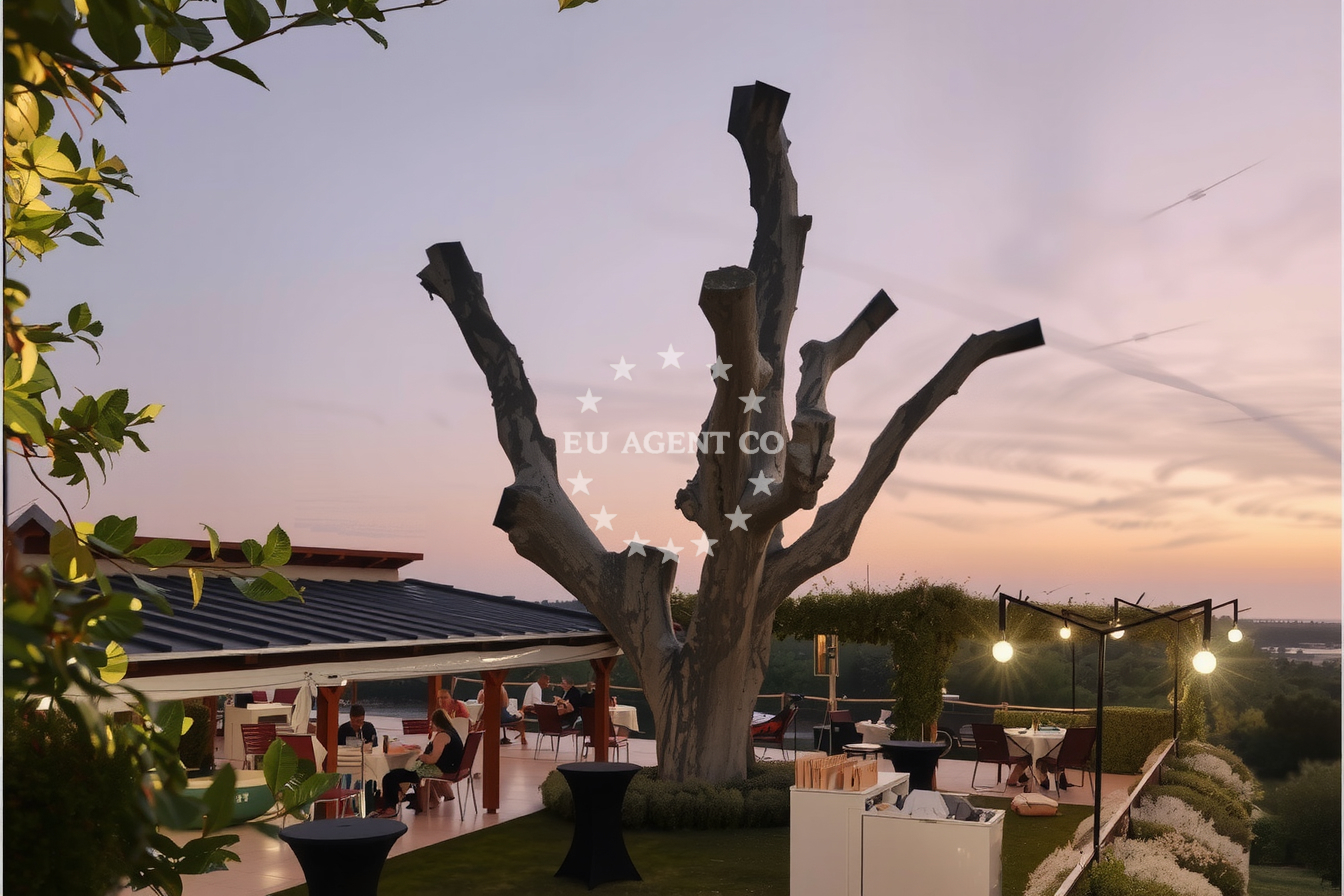 Additional view of Lungo Mare restaurant in Restaurant in Hvar on the island Hvar, Central Dalmatia, Croatia photo 19