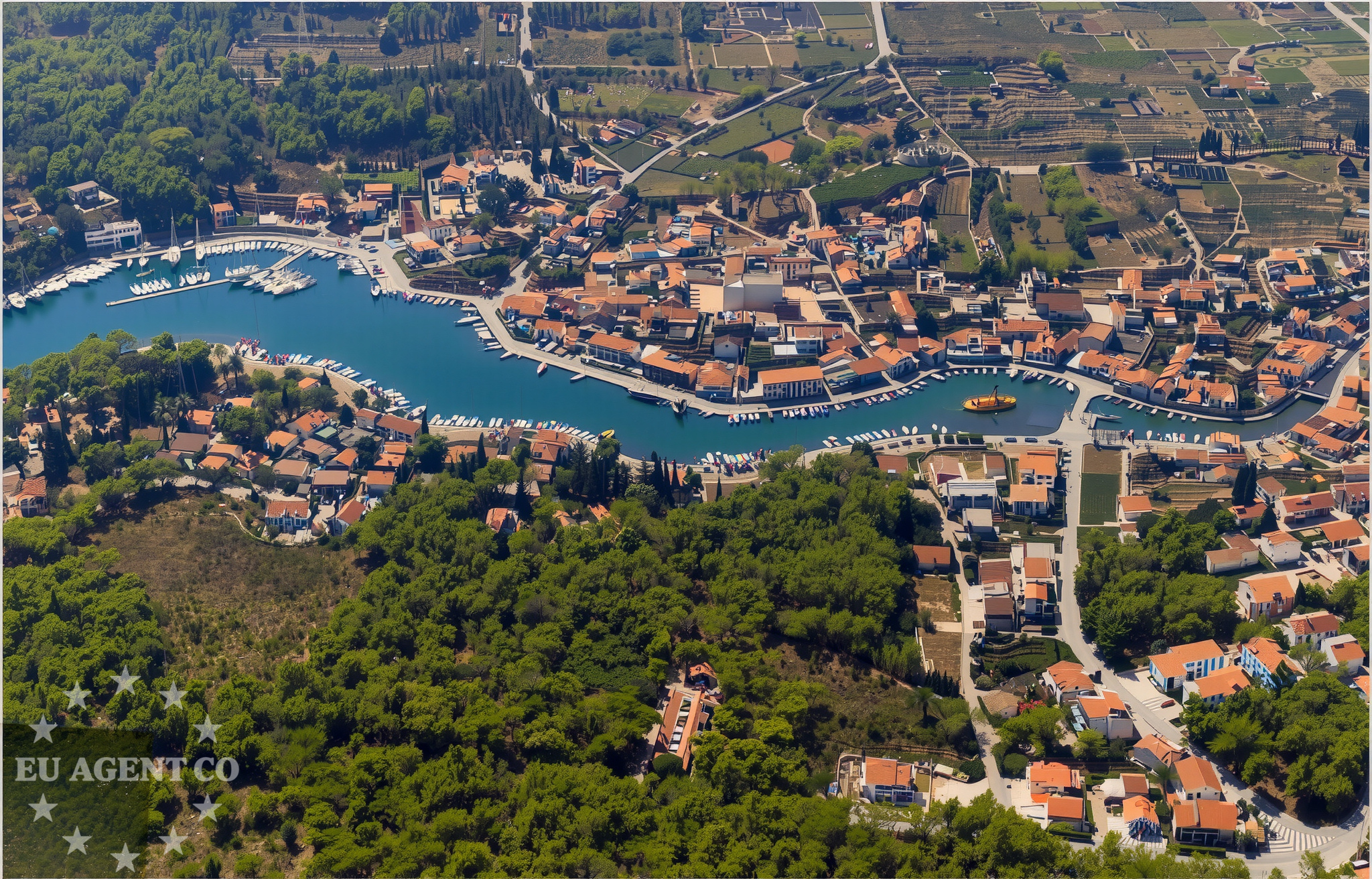 Additional view of Zlatna Skoljka restaurant in Restaurant in Hvar on the island Hvar, Central Dalmatia, Croatia photo 11