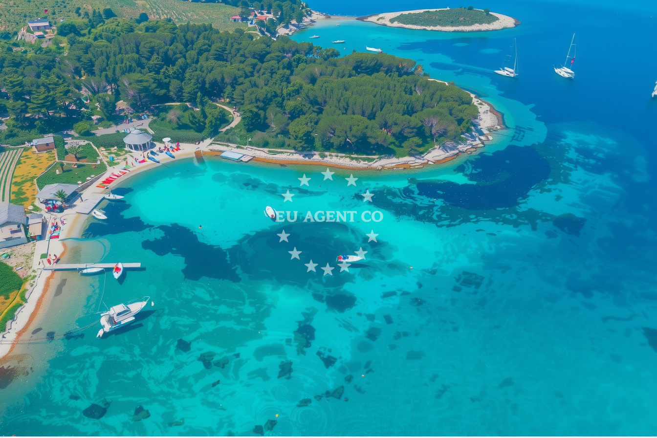 Additional view of Konoba Paradiso restaurant in Restaurant in Jelsa on the island Hvar, Central Dalmatia, Croatia photo 13