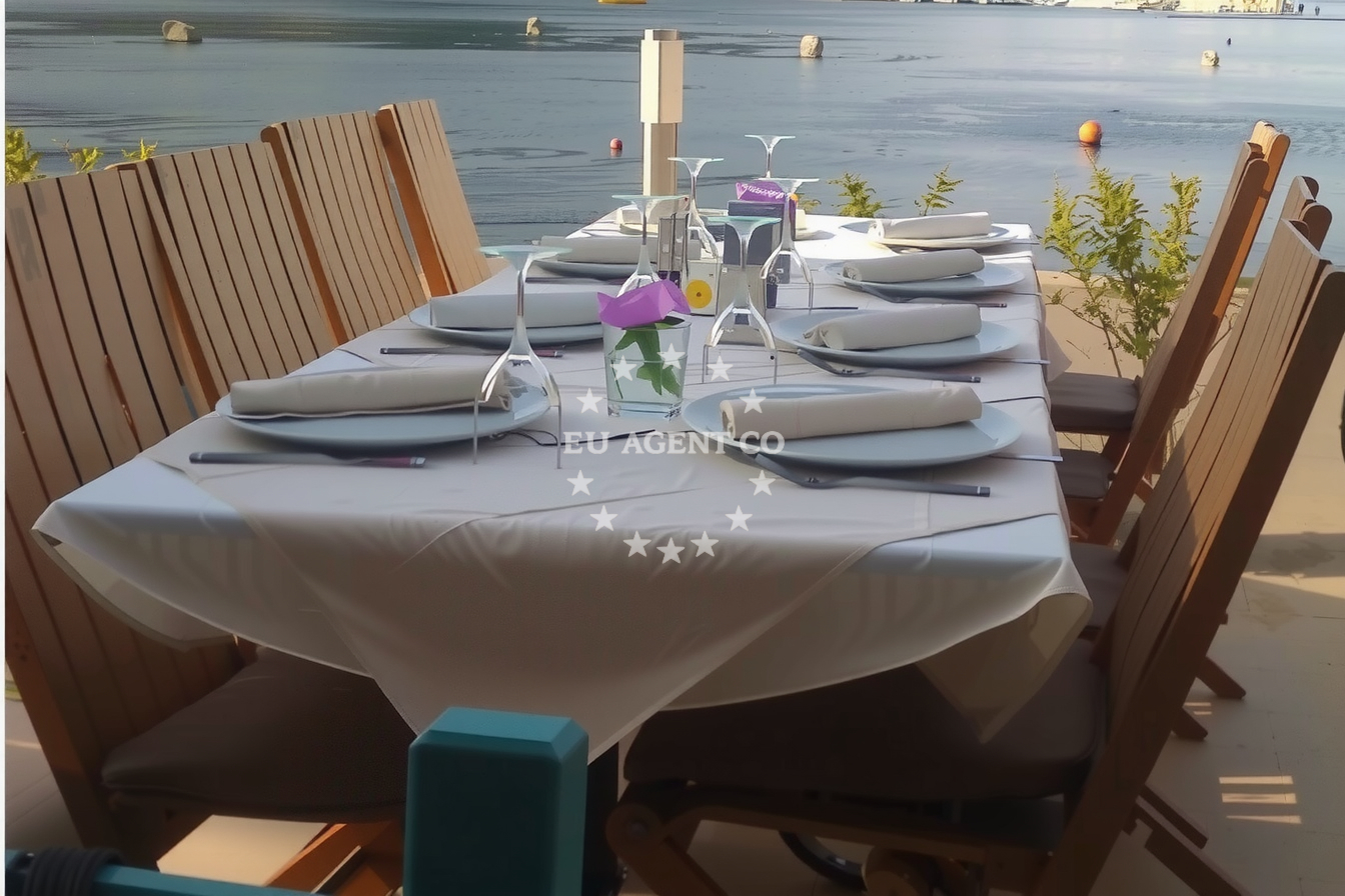 Additional view of Me and Mrs Jones restaurant in Restaurant in Jelsa on the island Hvar, Central Dalmatia, Croatia photo 7
