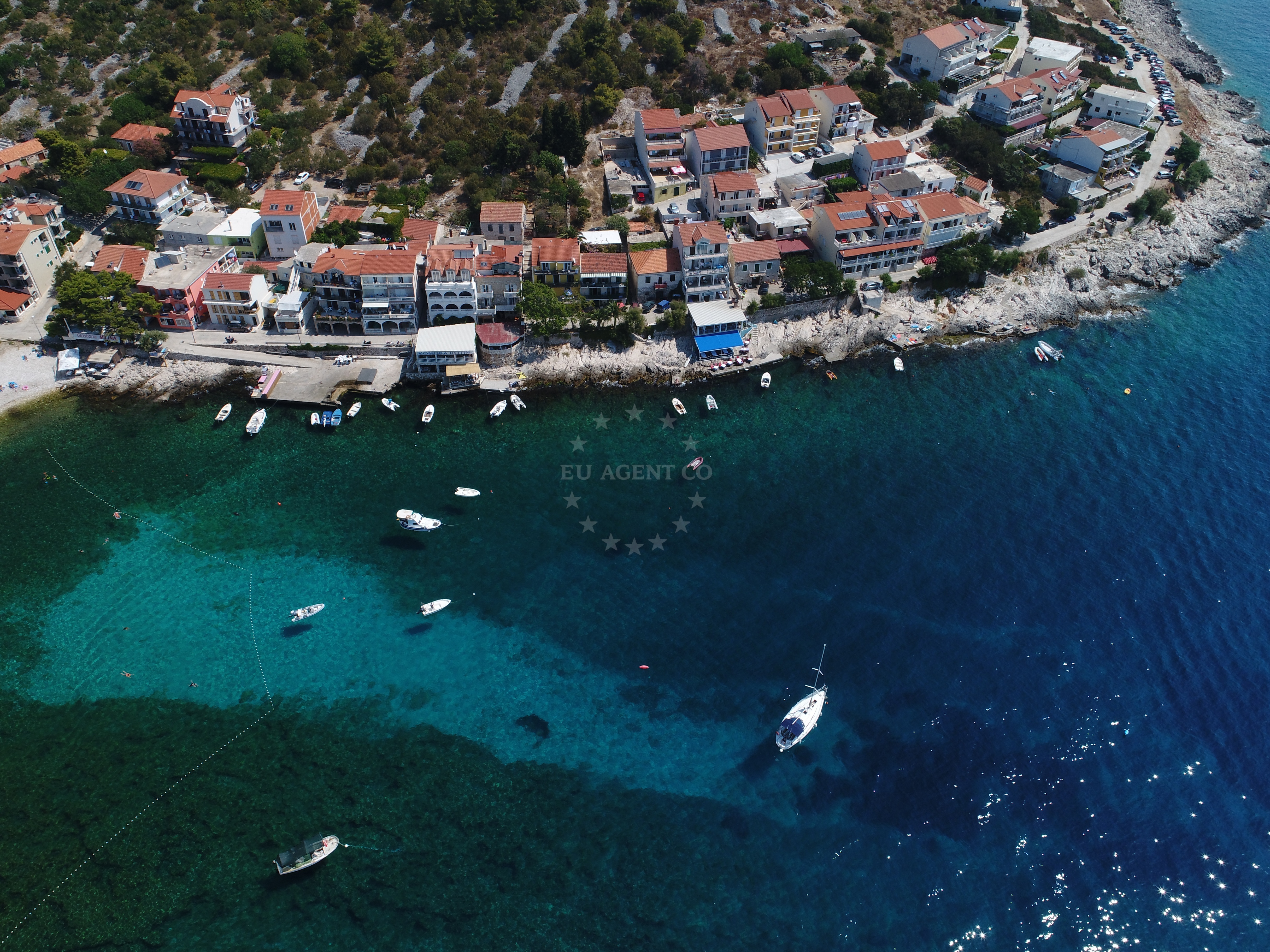 Gostionica Moli Onte restaurant terrace overlooking Broce Bay, Milna, Hvar
