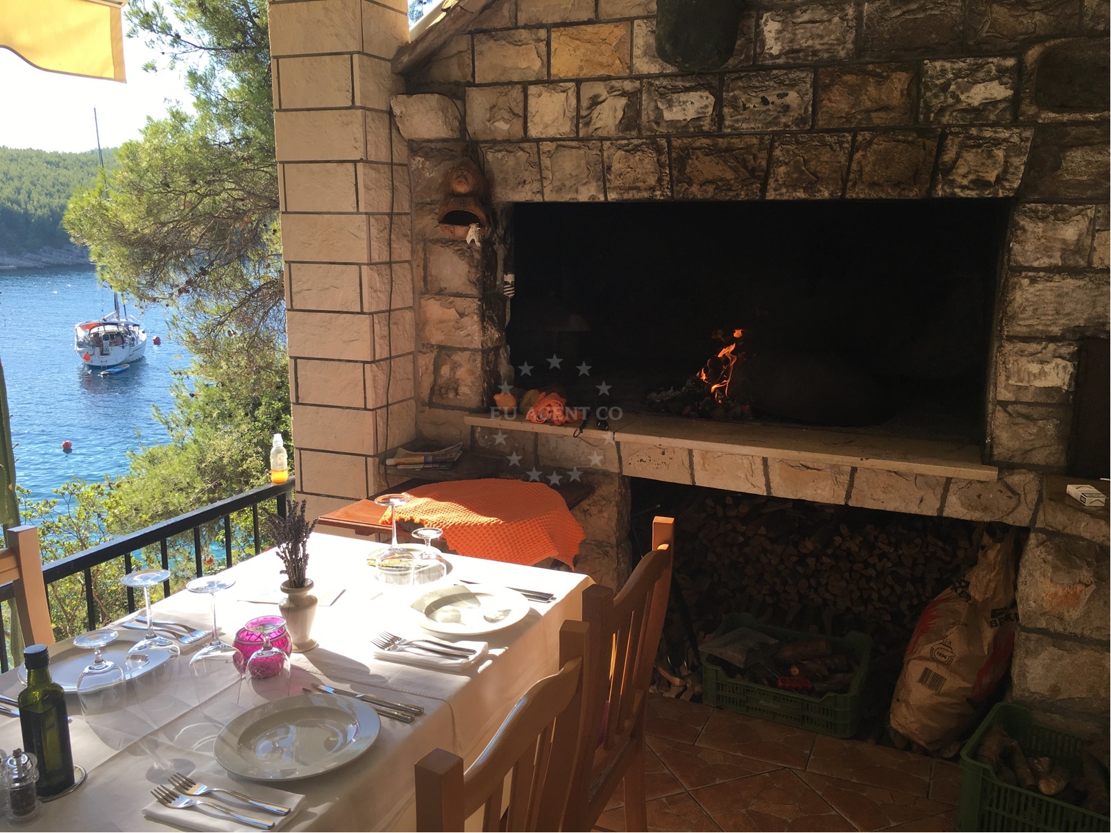 Additional view of Restoran Villa Jagodna restaurant in Restaurant on the island Hvar, Central Dalmatia, Croatia photo 8