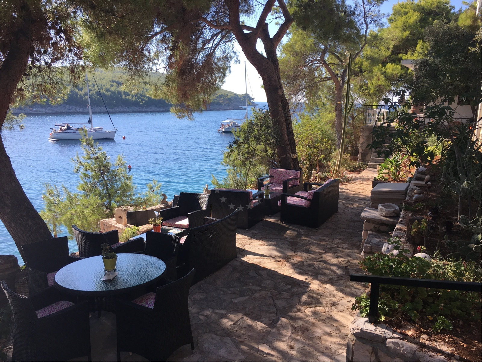 Additional view of Restoran Villa Jagodna restaurant in Restaurant on the island Hvar, Central Dalmatia, Croatia photo 11