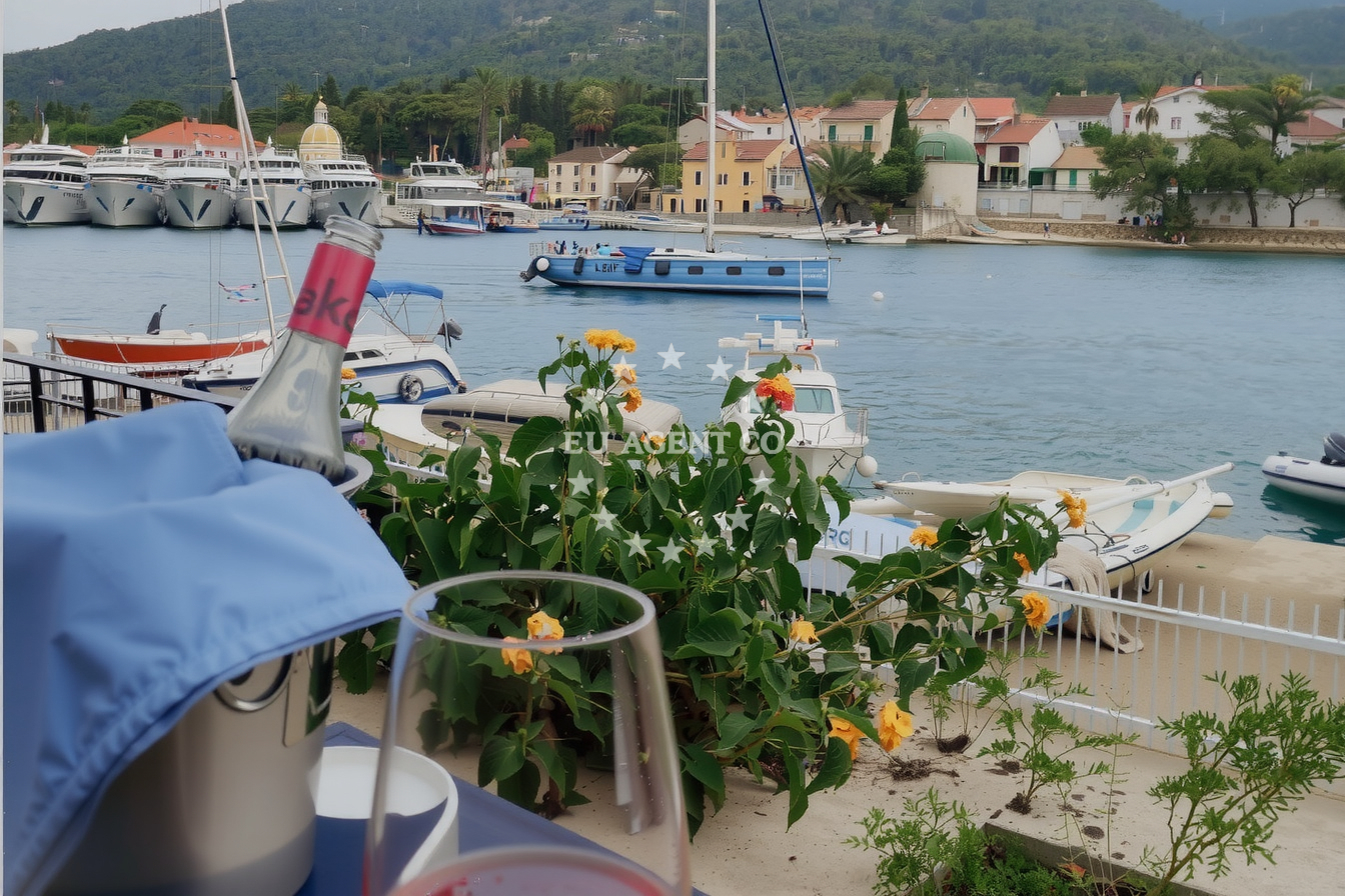 Additional view of Eremitaz restaurant in Restaurant in Stari Grad on the island Hvar, Central Dalmatia, Croatia photo 18