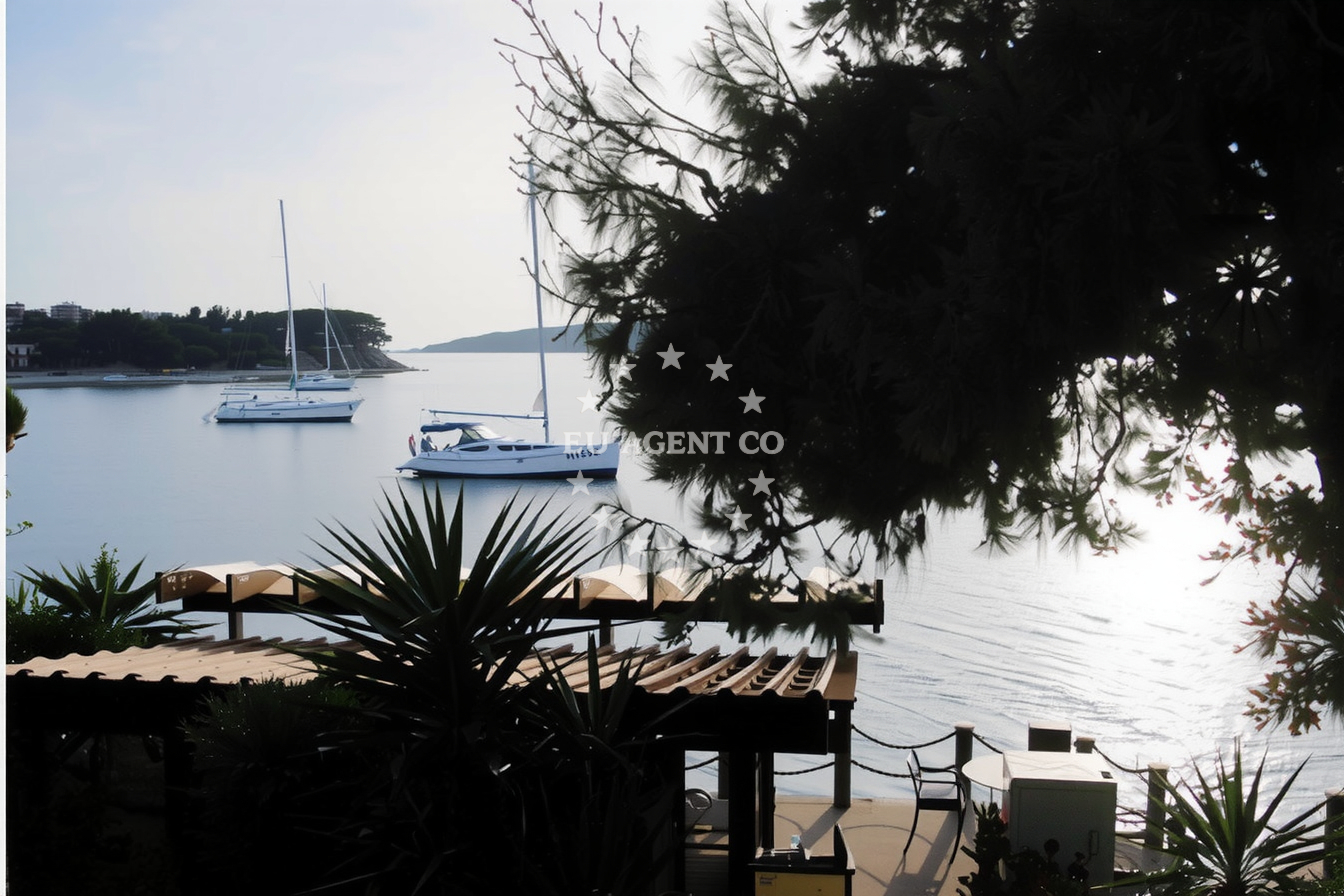 Additional view of Ringo restaurant in Restaurant in Vira on the island Hvar, Central Dalmatia, Croatia photo 12