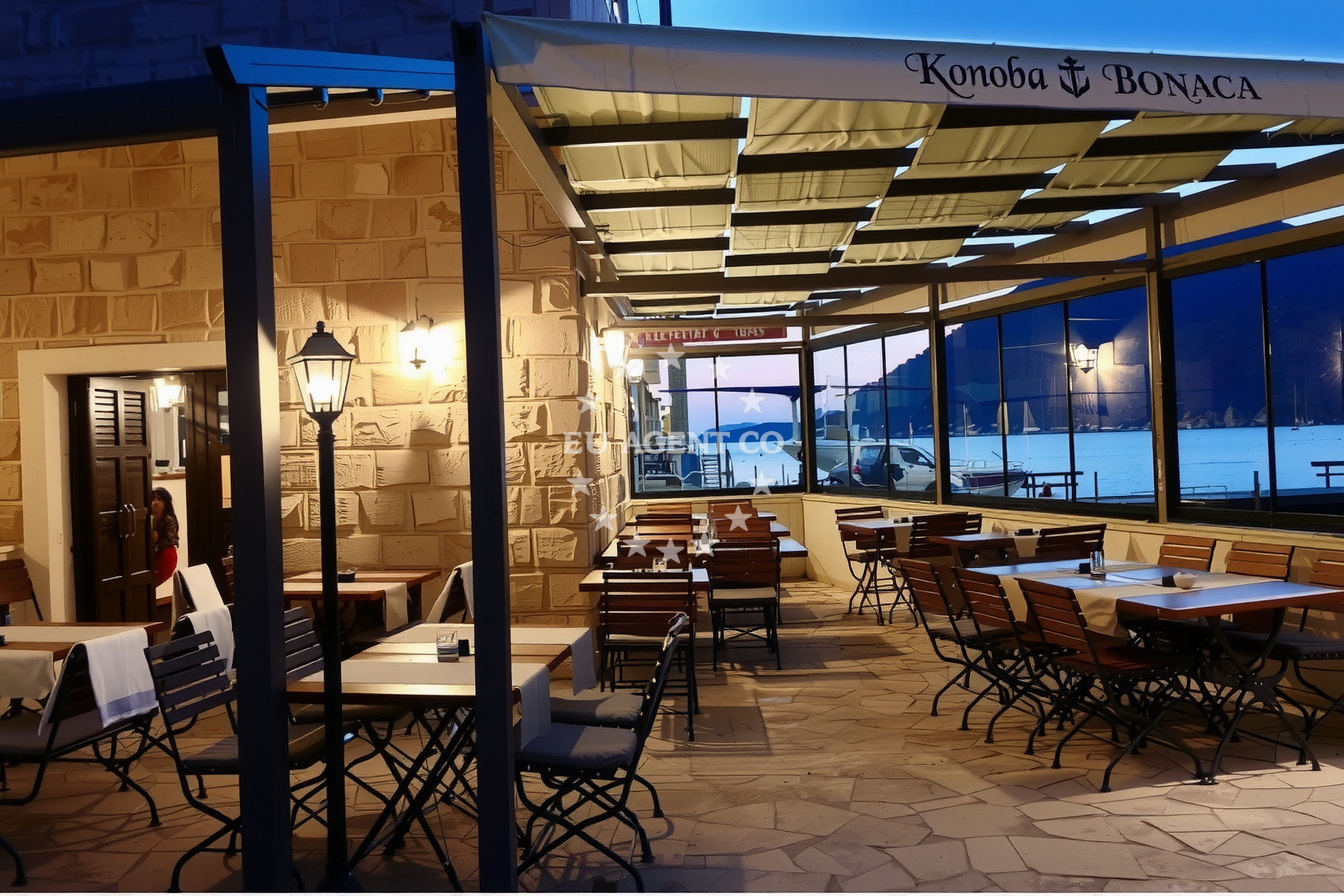 Additional view of Bonaca restaurant in Restaurant in Vrboska on the island Hvar, Central Dalmatia, Croatia photo 14