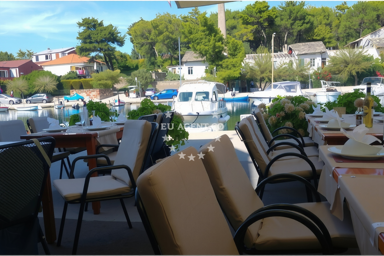 Additional view of Trica Gardelin restaurant in Restaurant in Vrboska on the island Hvar, Central Dalmatia, Croatia photo 16