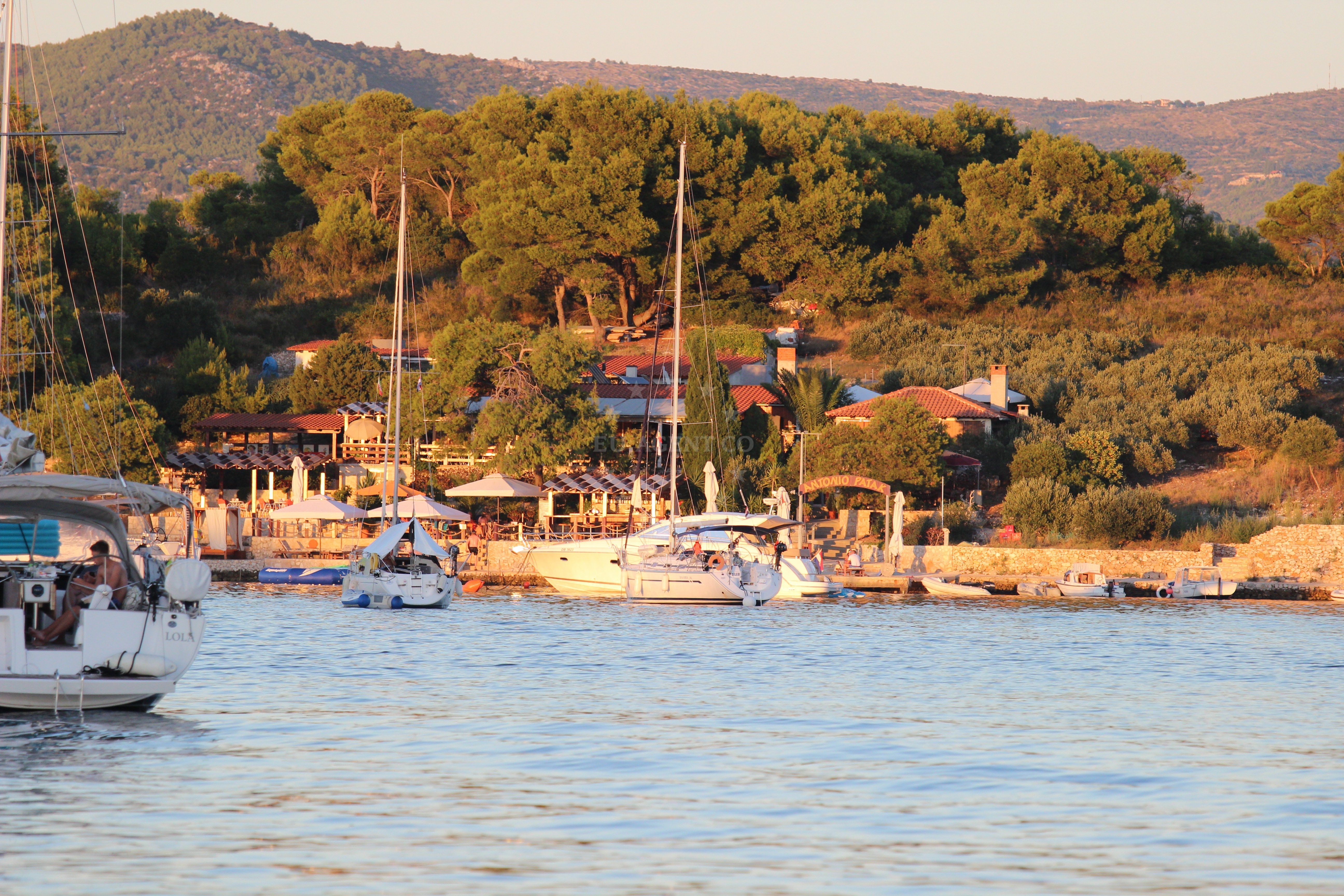 Additional view of Antonio Patak restaurant in Restaurant on the island Marinkovac, Central Dalmatia, Croatia photo 6