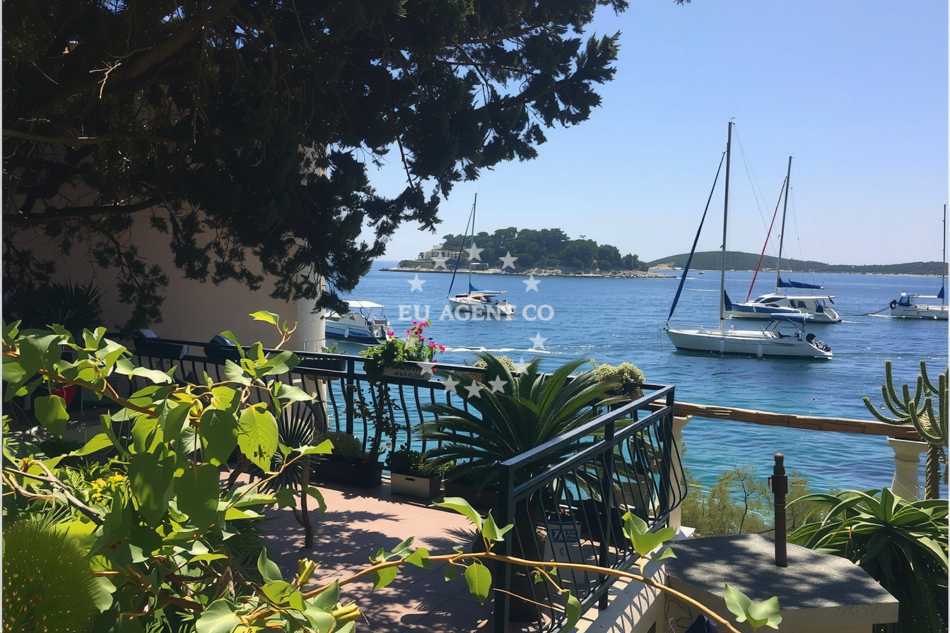 Additional view of Konoba Tri Grede restaurant in Restaurant on the island Marinkovac, Central Dalmatia, Croatia photo 16
