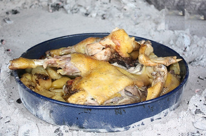 Traditional Dalmatian cuisine being prepared at Saricevi dvori restaurant