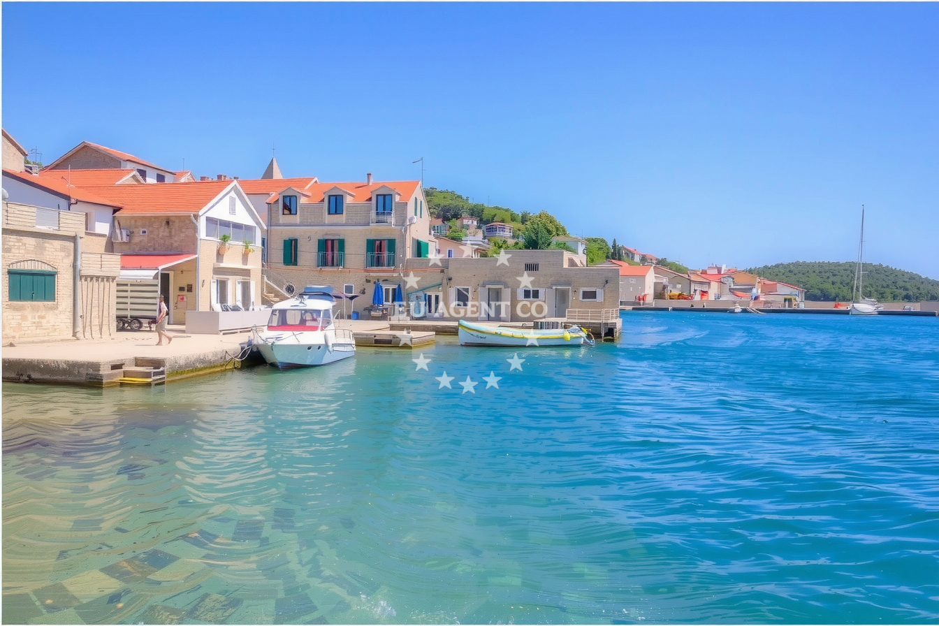 Additional view of Val restaurant in Restaurant in Prvić on the island Prvić, Central Dalmatia, Croatia photo 11