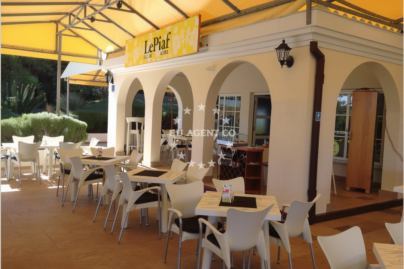 Additional view of Pizzeria Le Piaf restaurant in Restaurant in Rogoznica, Central Dalmatia, Croatia photo 9