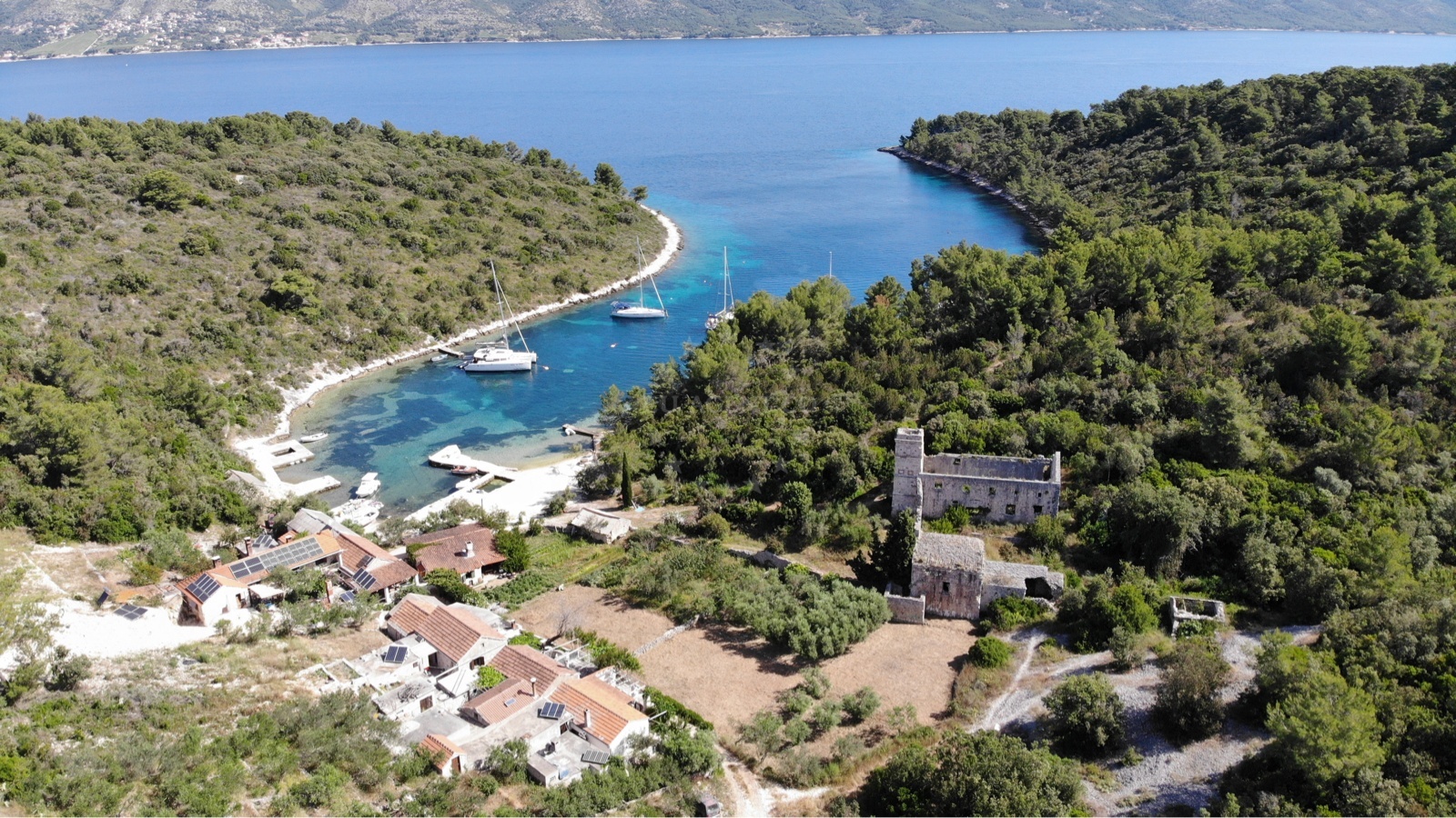 Additional view of Mostir restaurant in Restaurant on the island Šćedro, Central Dalmatia, Croatia photo 11