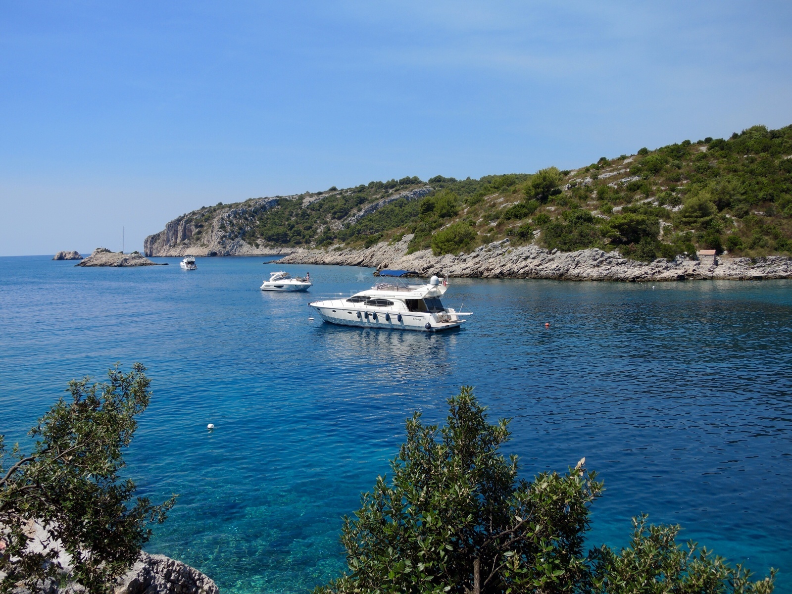 Additional view of Lonely Paradise restaurant in Restaurant on the island Šolta, Central Dalmatia, Croatia photo 7