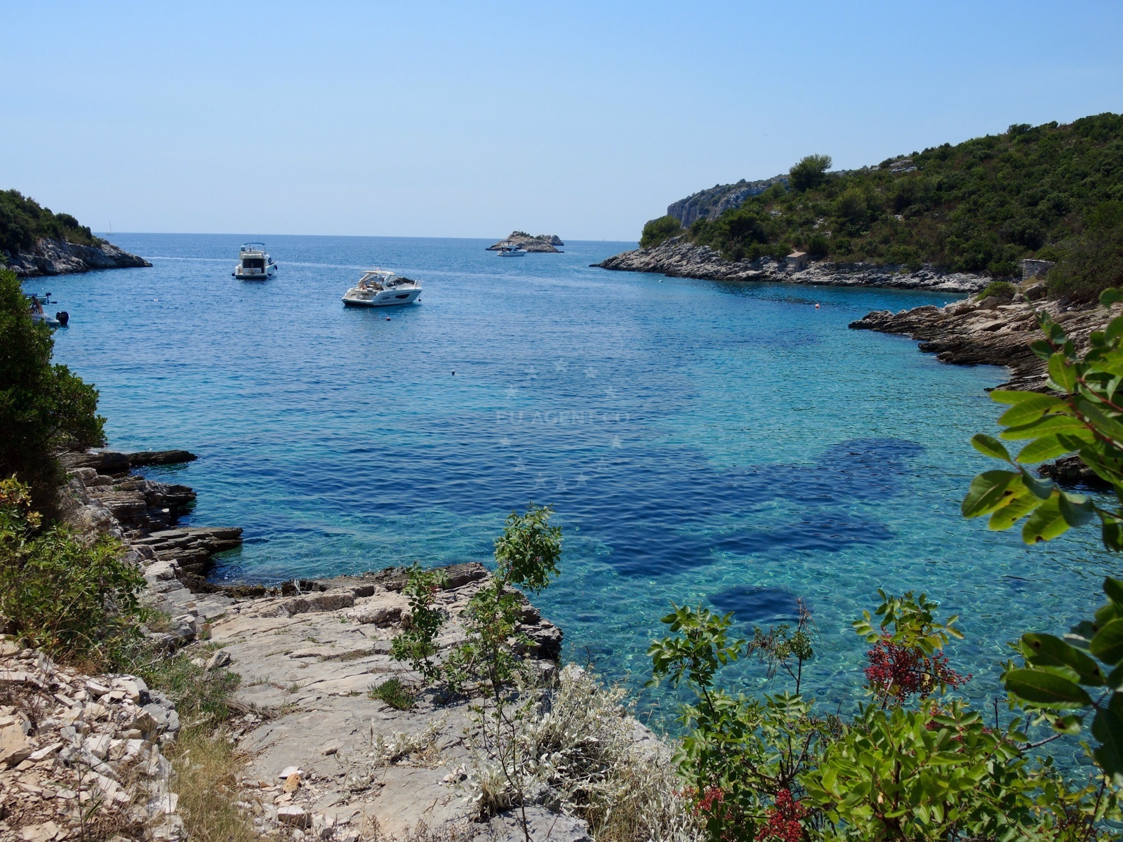 Additional view of Lonely Paradise restaurant in Restaurant on the island Šolta, Central Dalmatia, Croatia photo 10