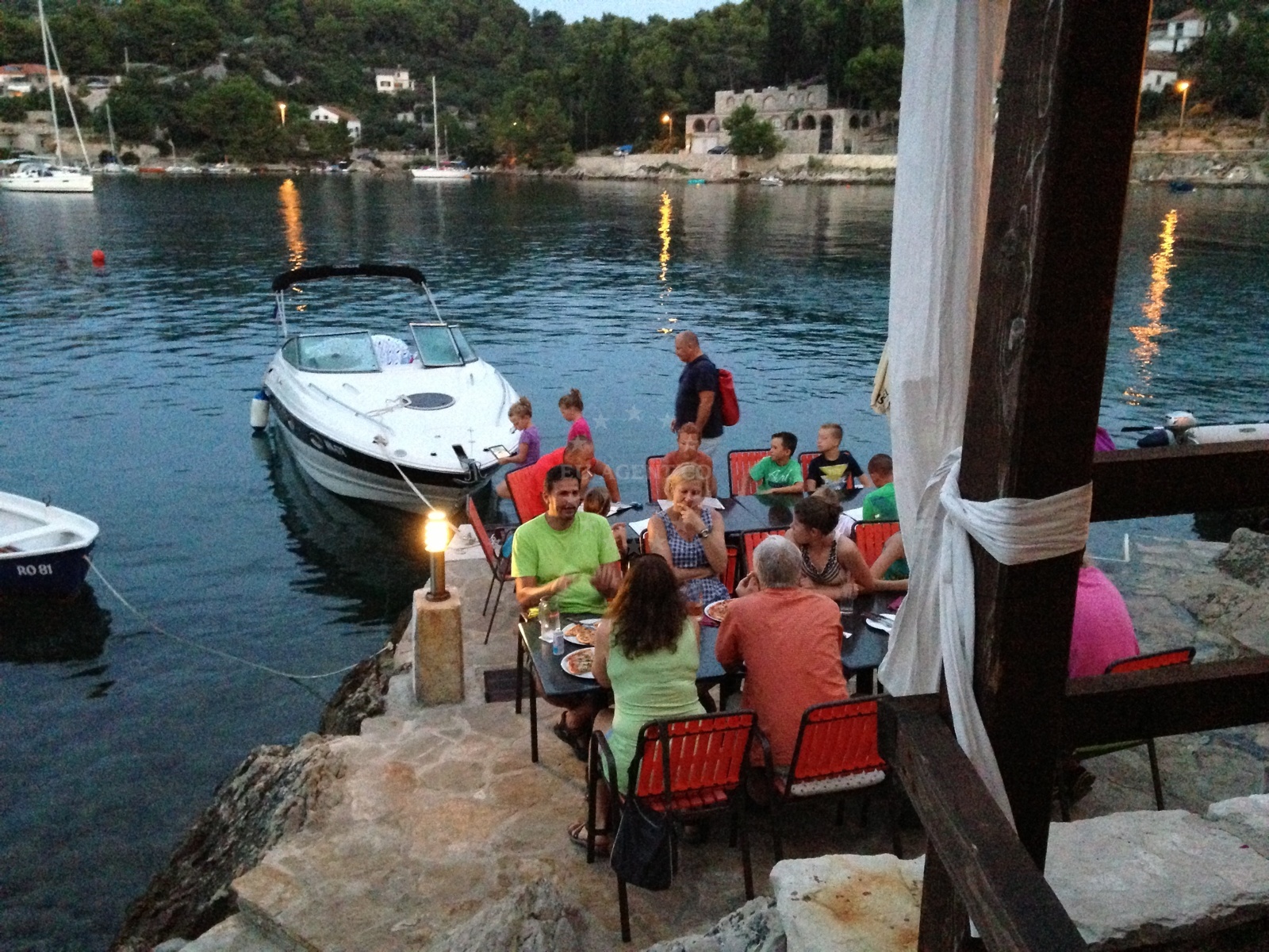 Dining area at Pasarela Restaurant with sea view
