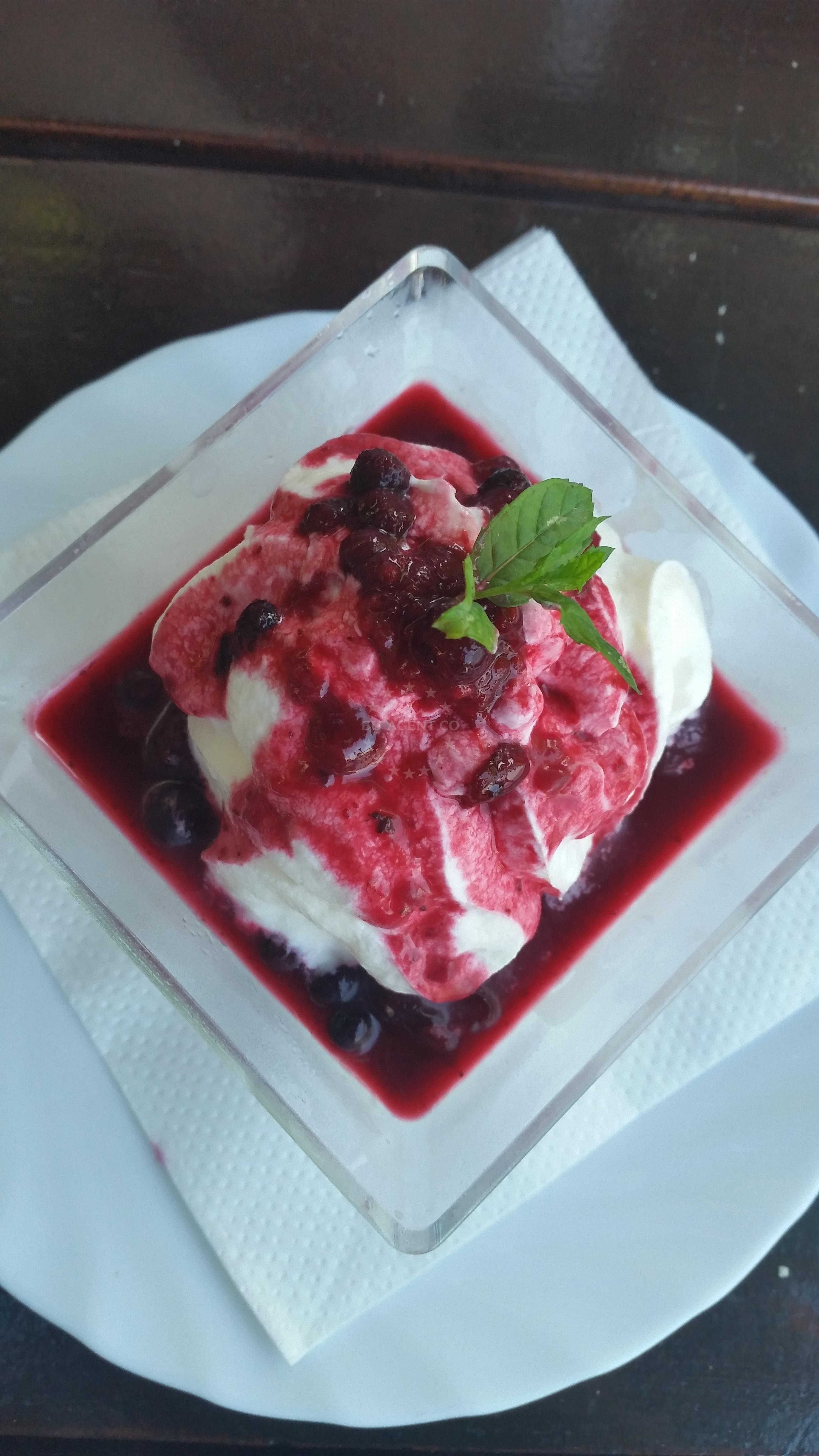 Additional view of Pasarela restaurant in Restaurant in Rogač on the island Šolta, Central Dalmatia, Croatia photo 8