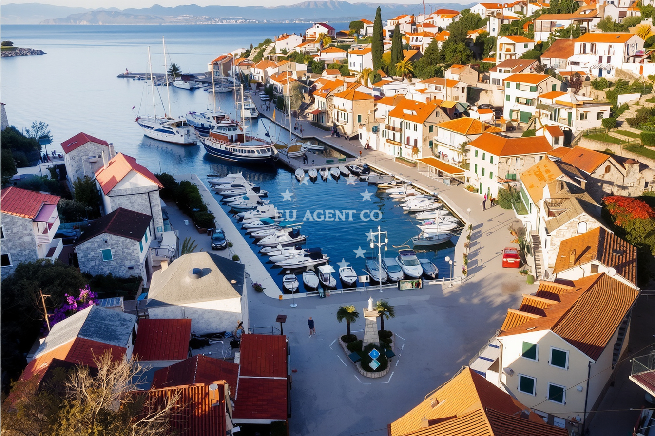 Additional view of Komin restaurant in Restaurant in Stomorska on the island Šolta, Central Dalmatia, Croatia photo 16