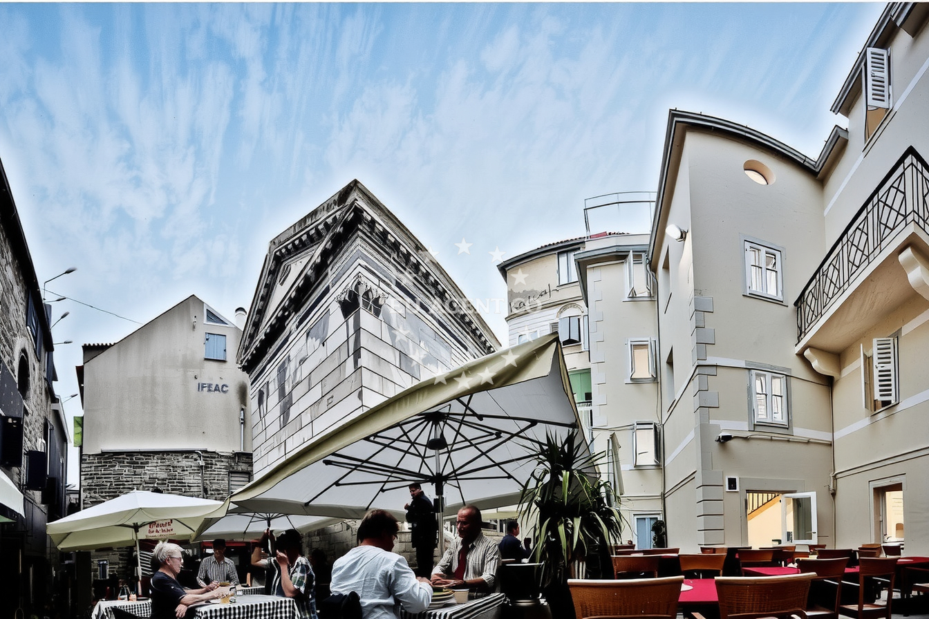 Additional view of Jupiter restaurant in Restaurant in Split, Central Dalmatia, Croatia photo 6
