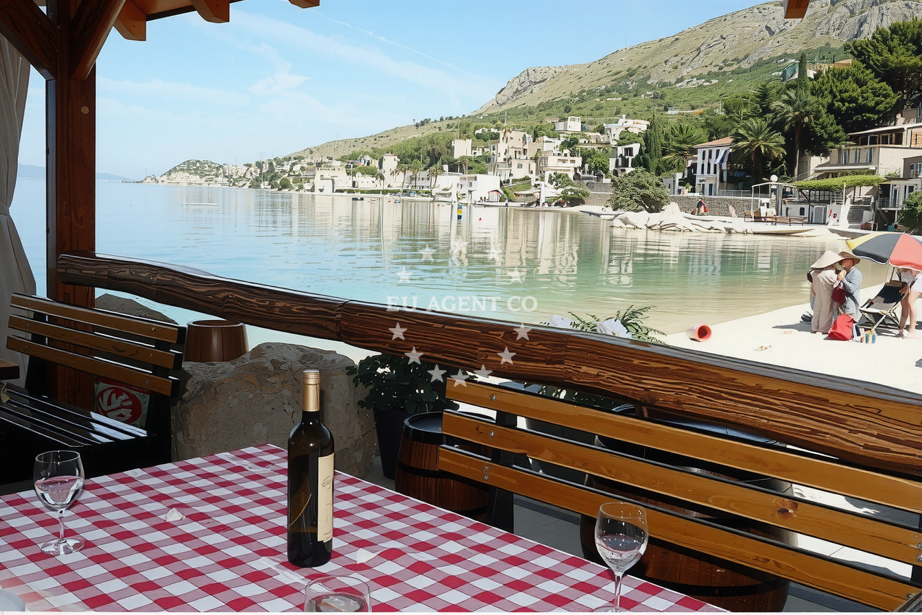 Additional view of Posejdon restaurant in Restaurant in Split, Central Dalmatia, Croatia photo 10